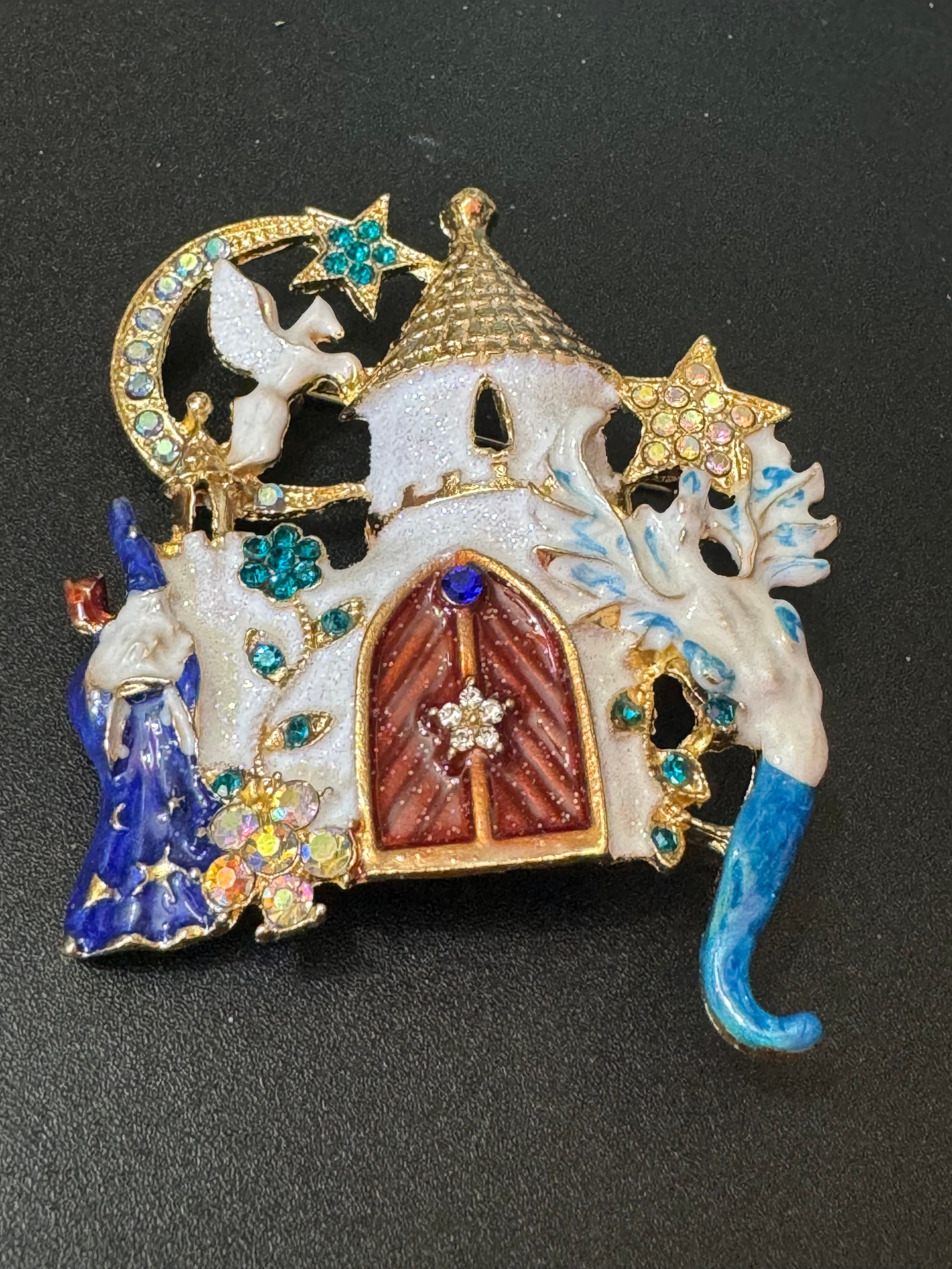 Large Magical wizards and dragons castle fantasy brooch Crystal white enamel