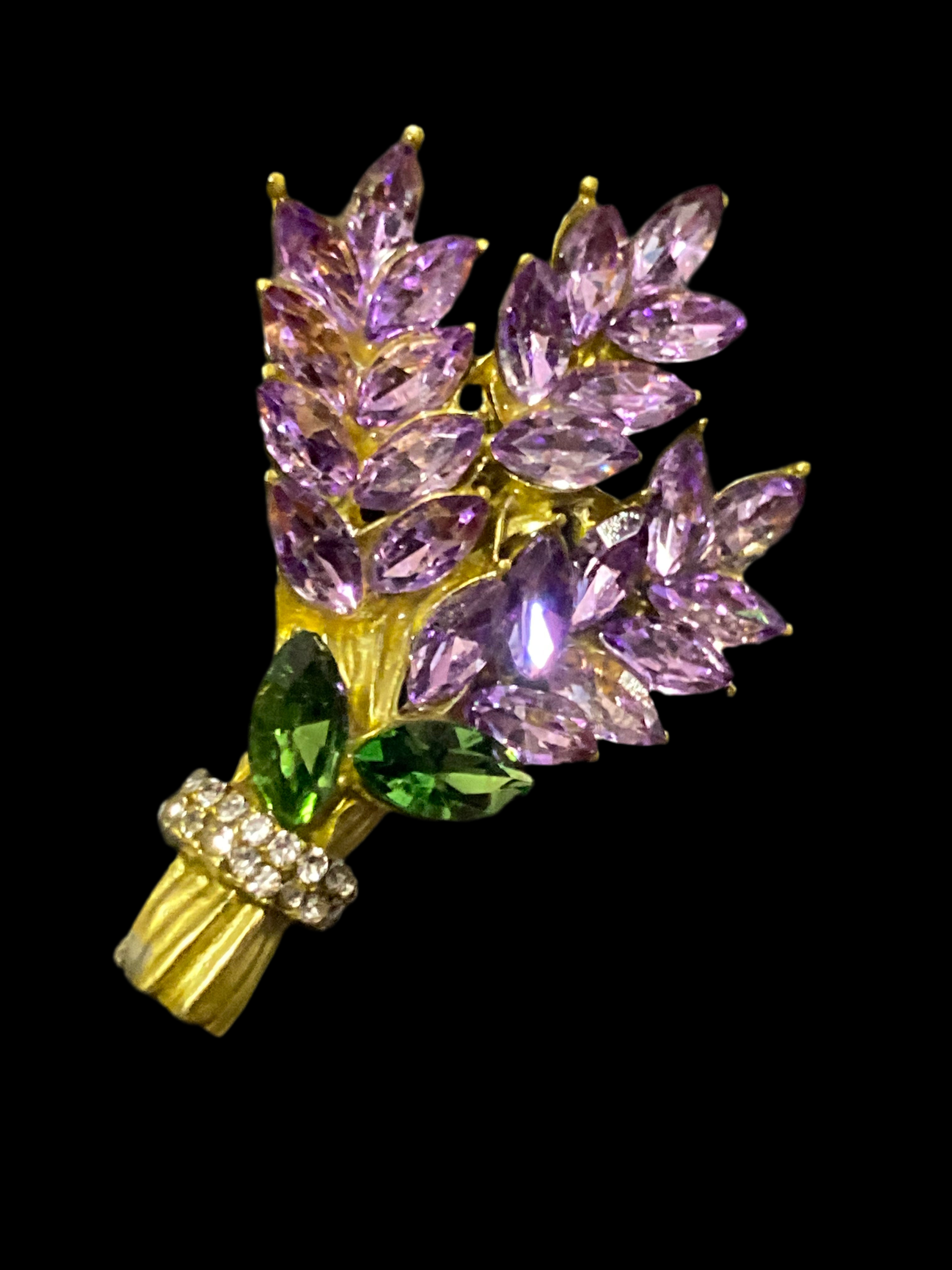 Diamanté lilac lavender floral brooch NEW