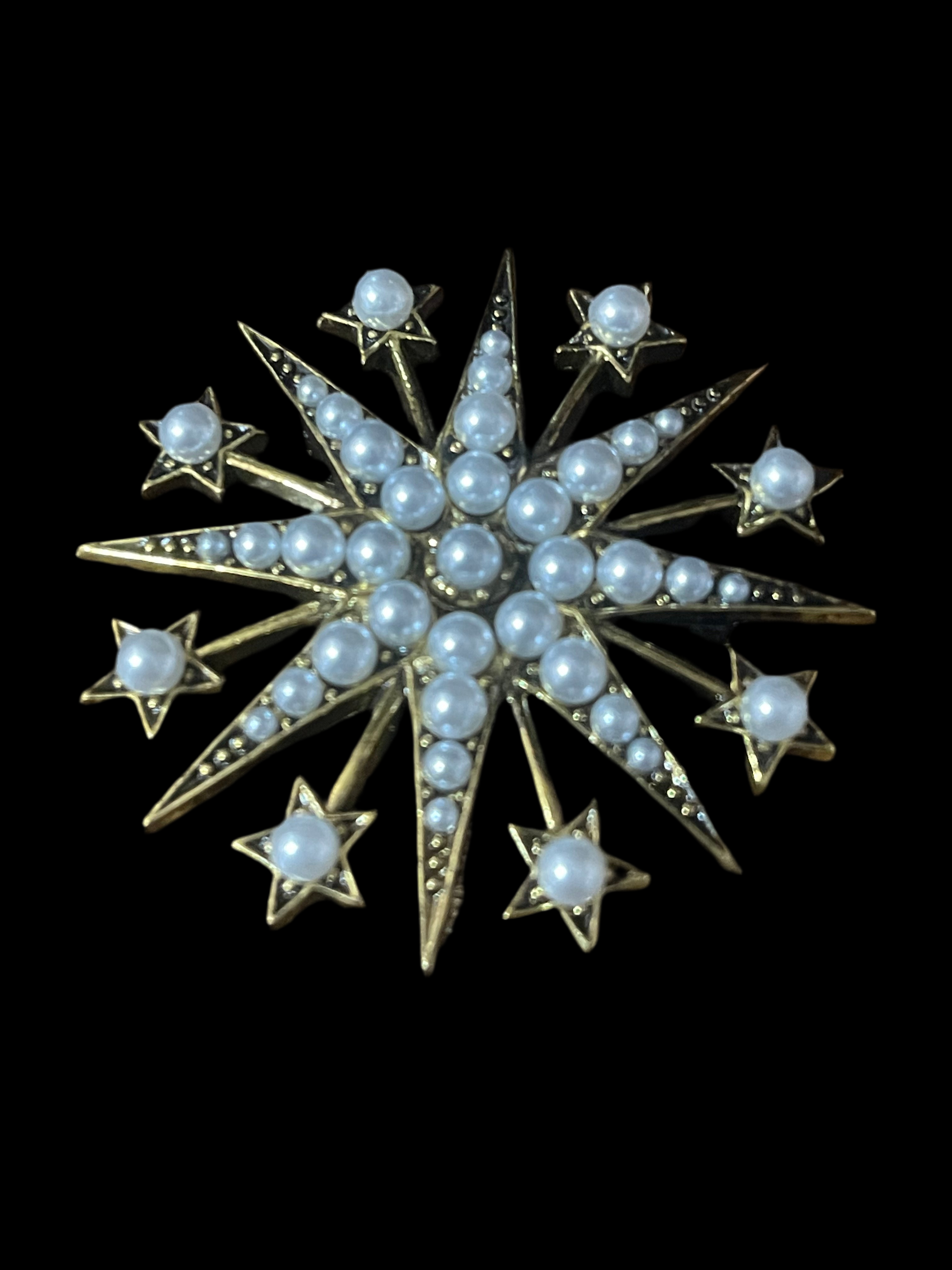 Large star brooch antique gold tone with seed pearls