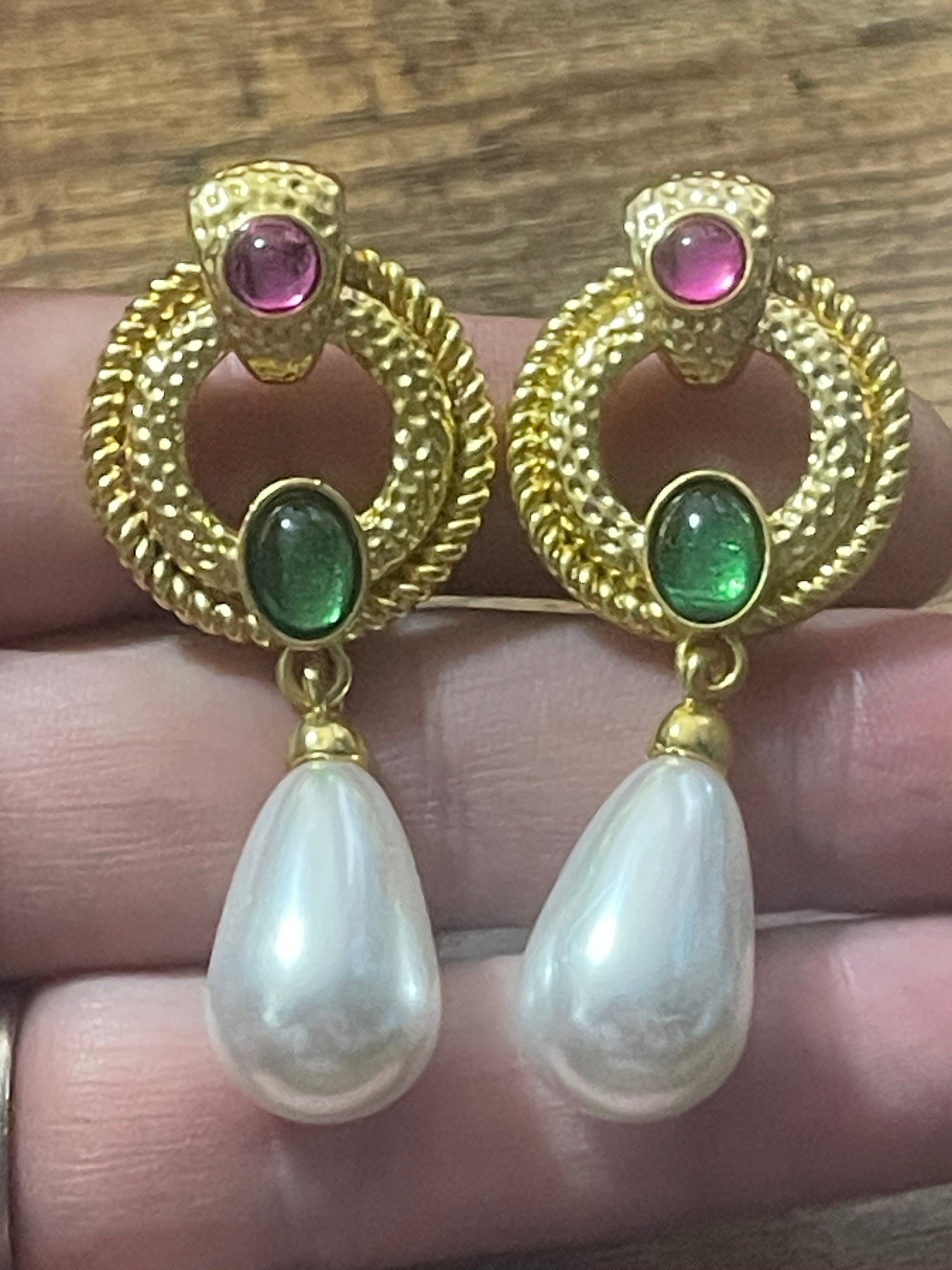 Dangly gold emerald pink pearl teardrop gripoix style clip on drop earrings