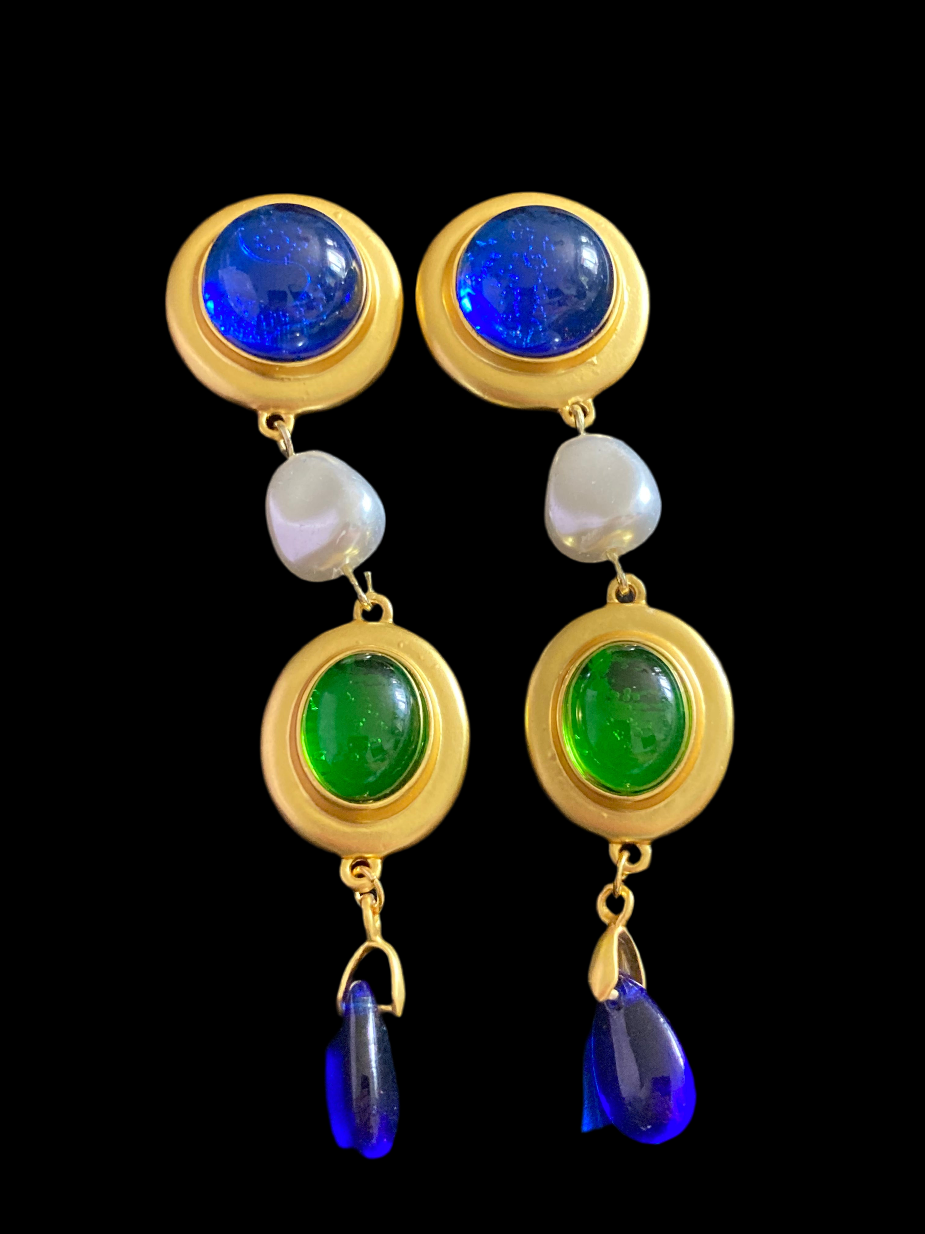 Dangly gold emerald sapphire pearl gripoix style cabochon round pierced drop earrings