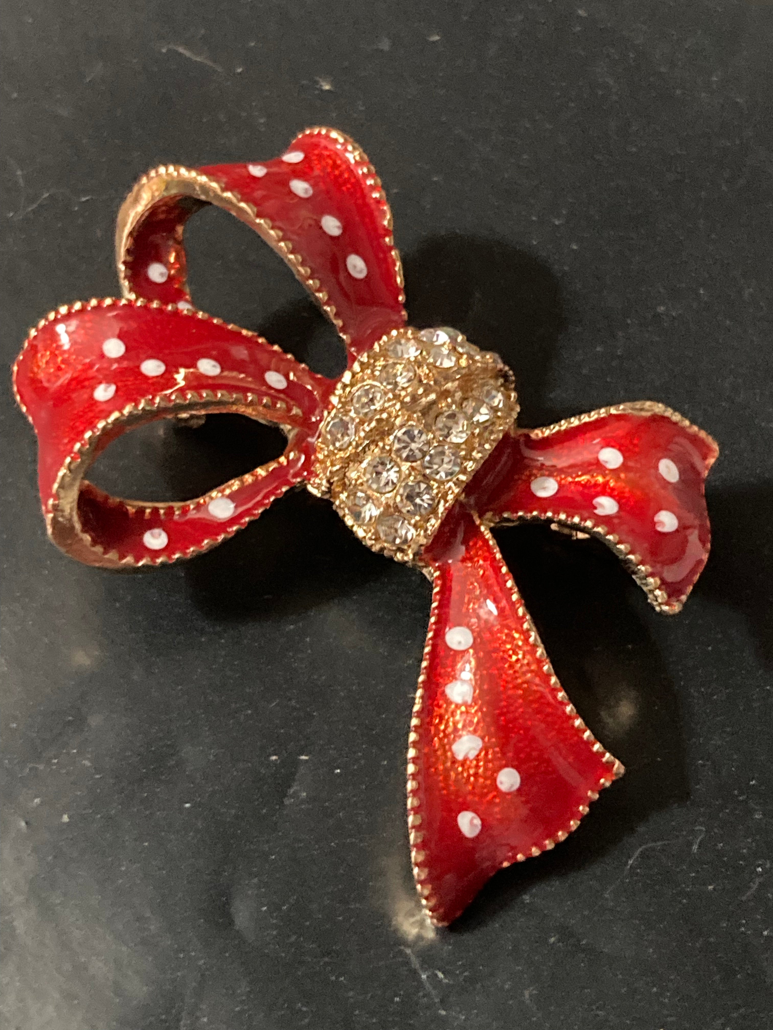 Cure red and white polka dot diamanté bow brooch