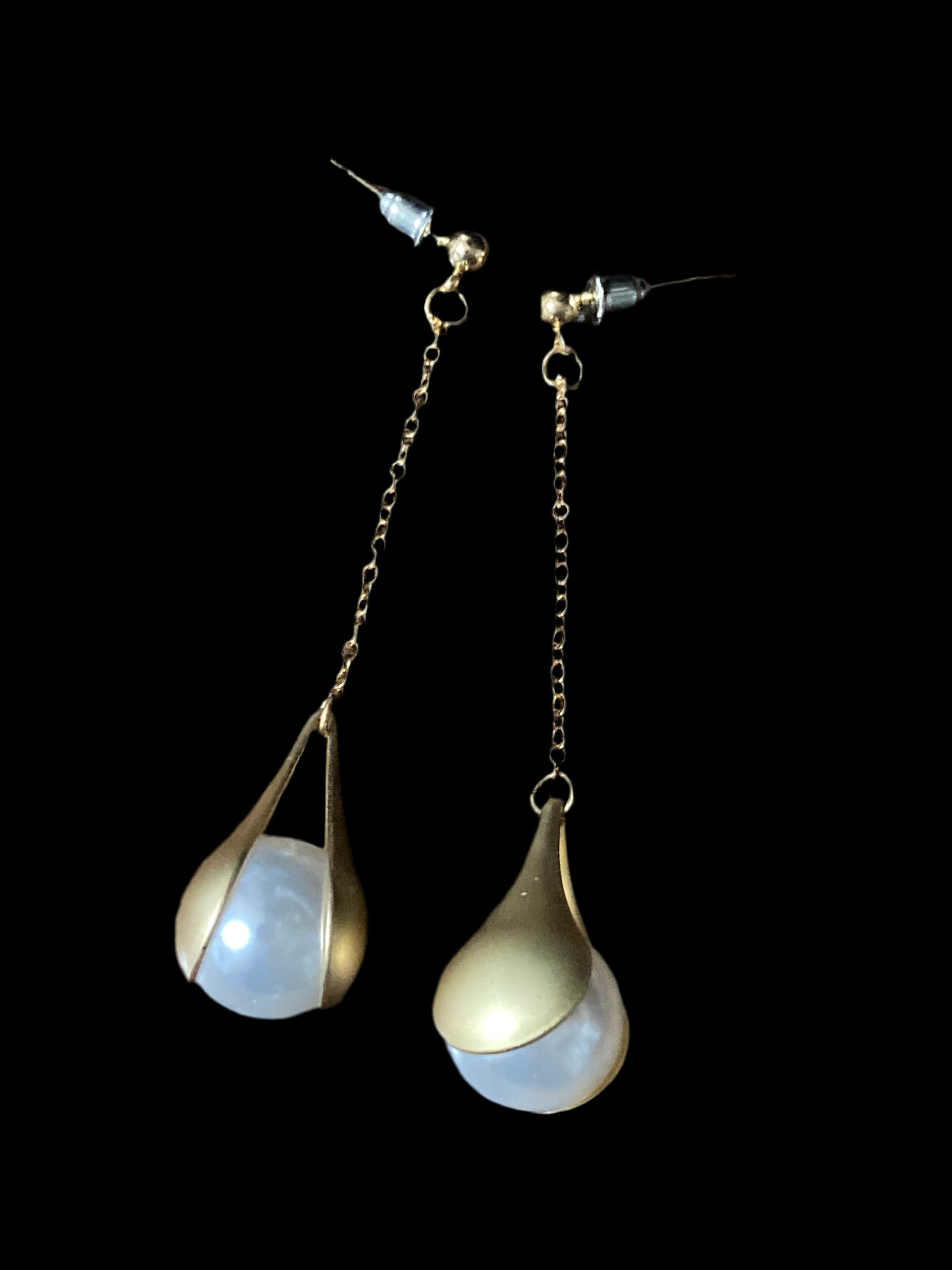 Long gold chain link pearl earrings