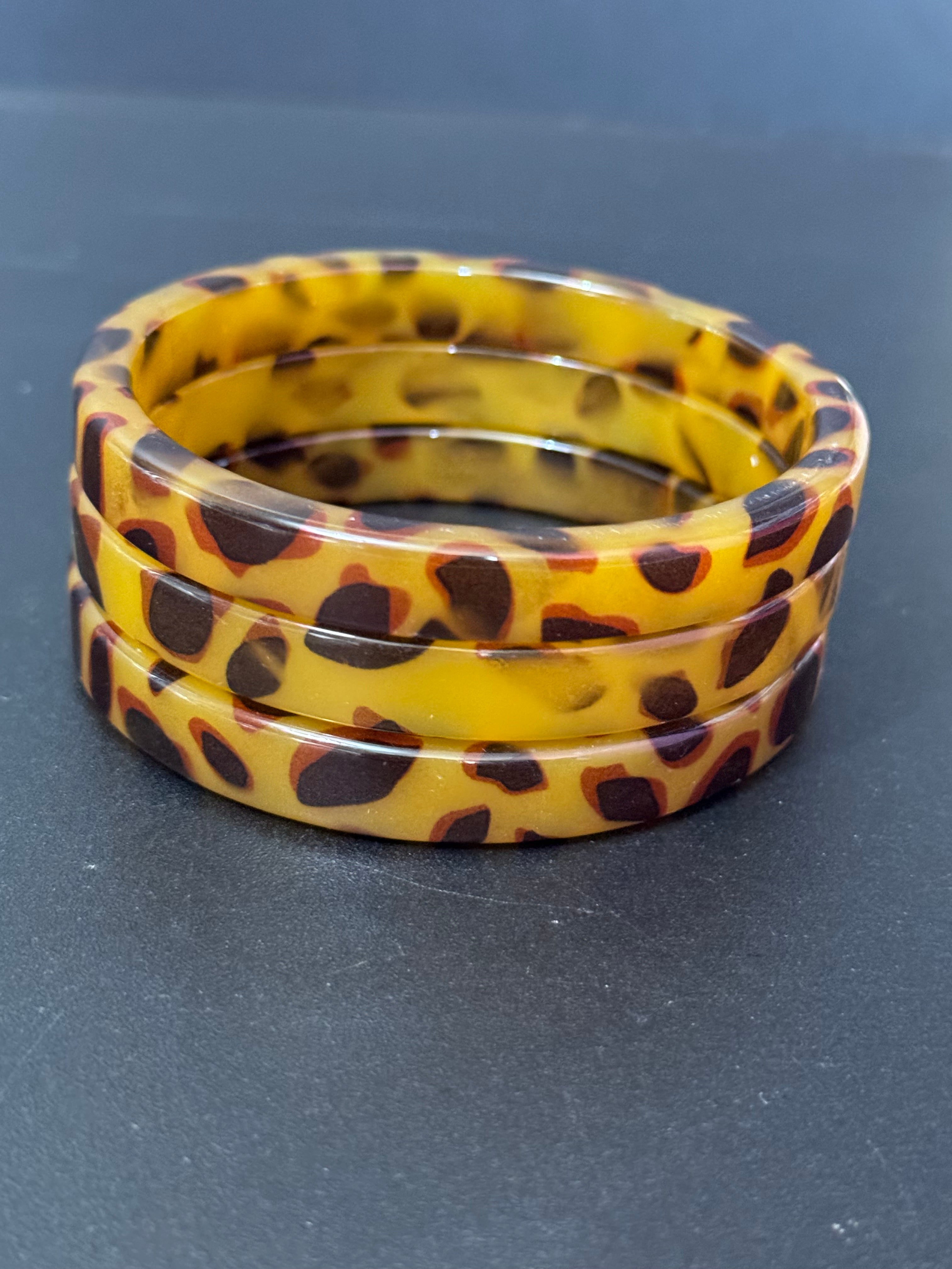 Faux tortoiseshell slim brown Perspex plastic bangle bracelet