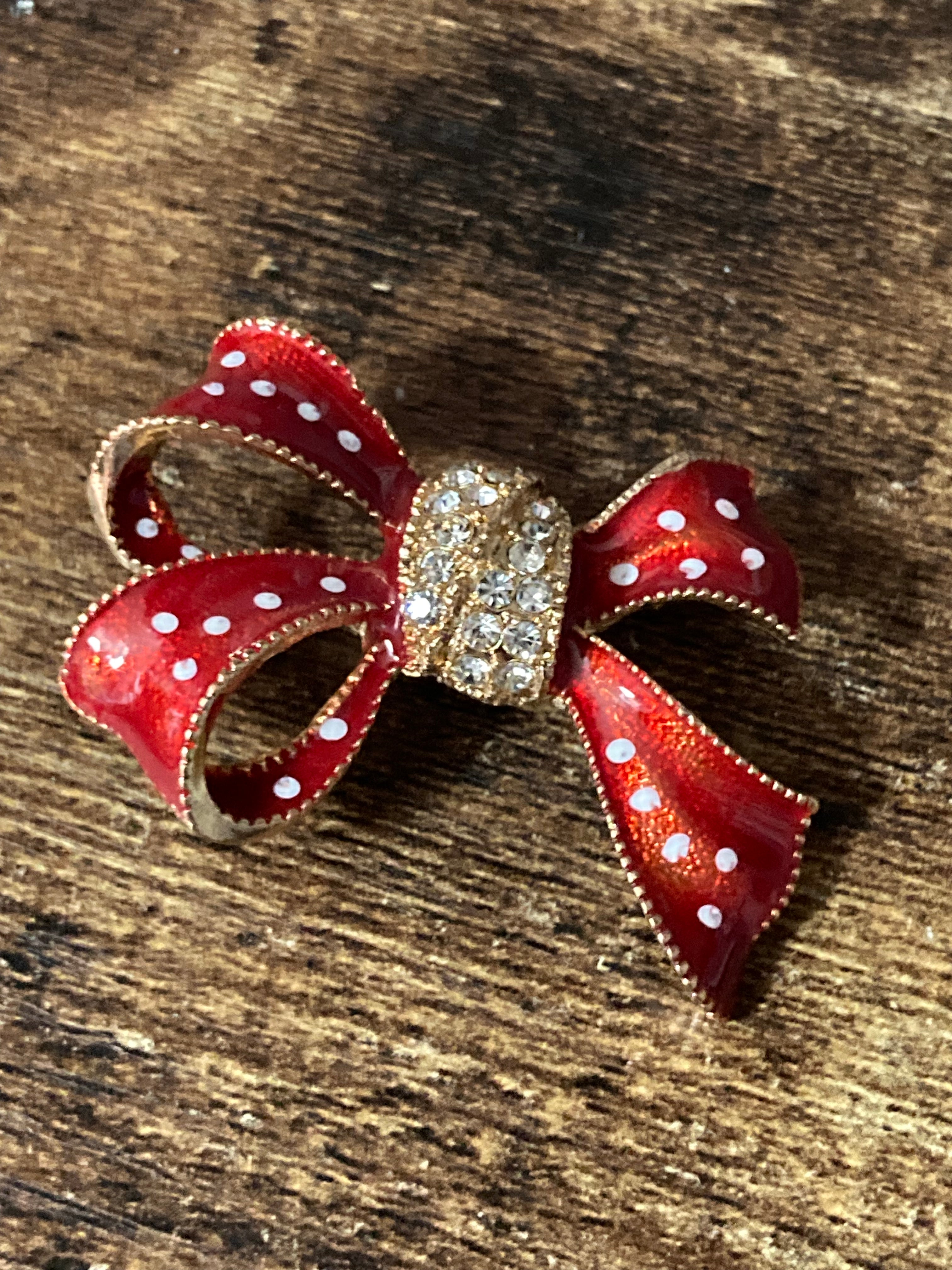 Cure red and white polka dot diamanté bow brooch