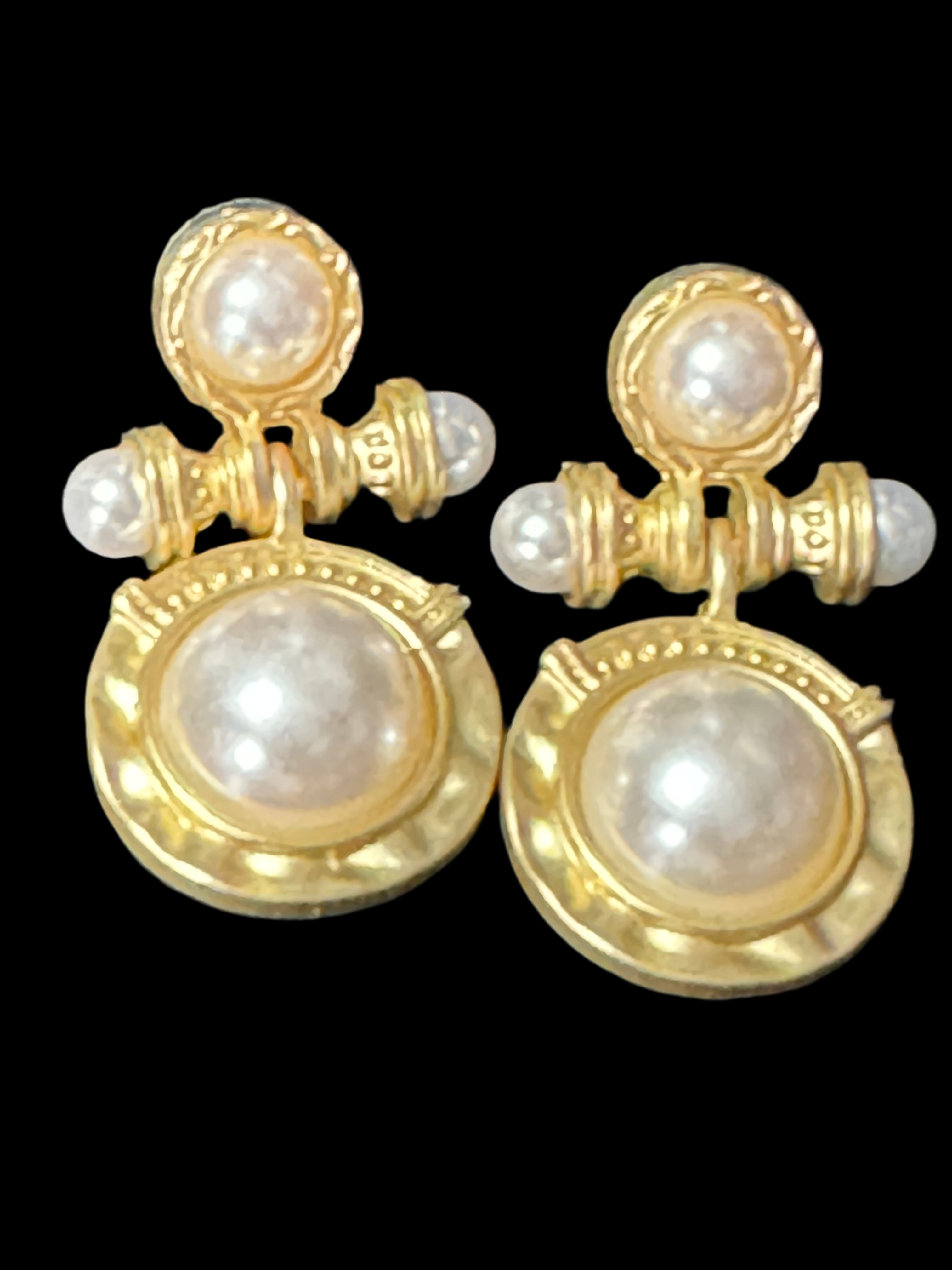 Etruscan style gold pearl cabochon drop pierced earrings