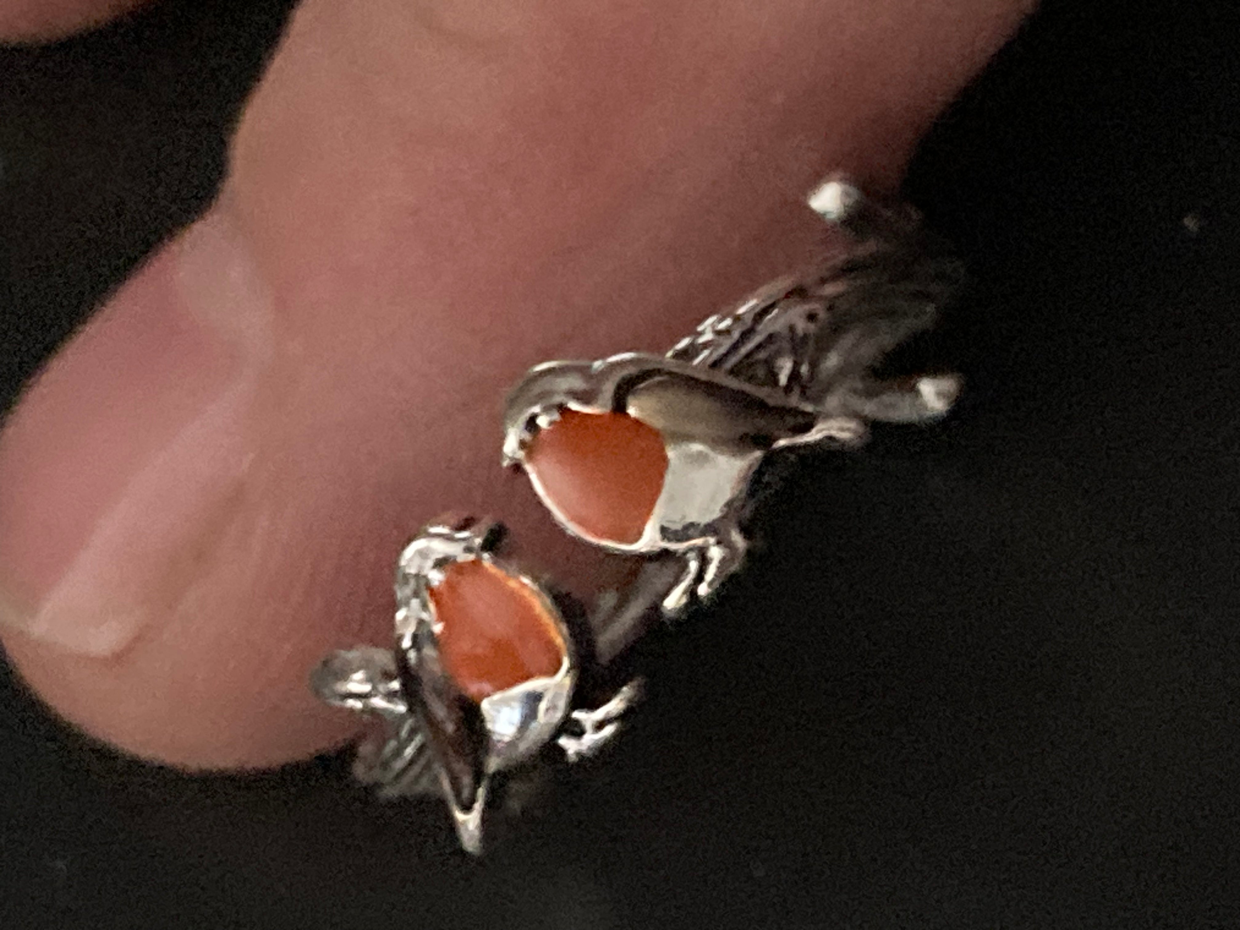 Novelty double robin bird ring sat on silver tone twig branches adjustable