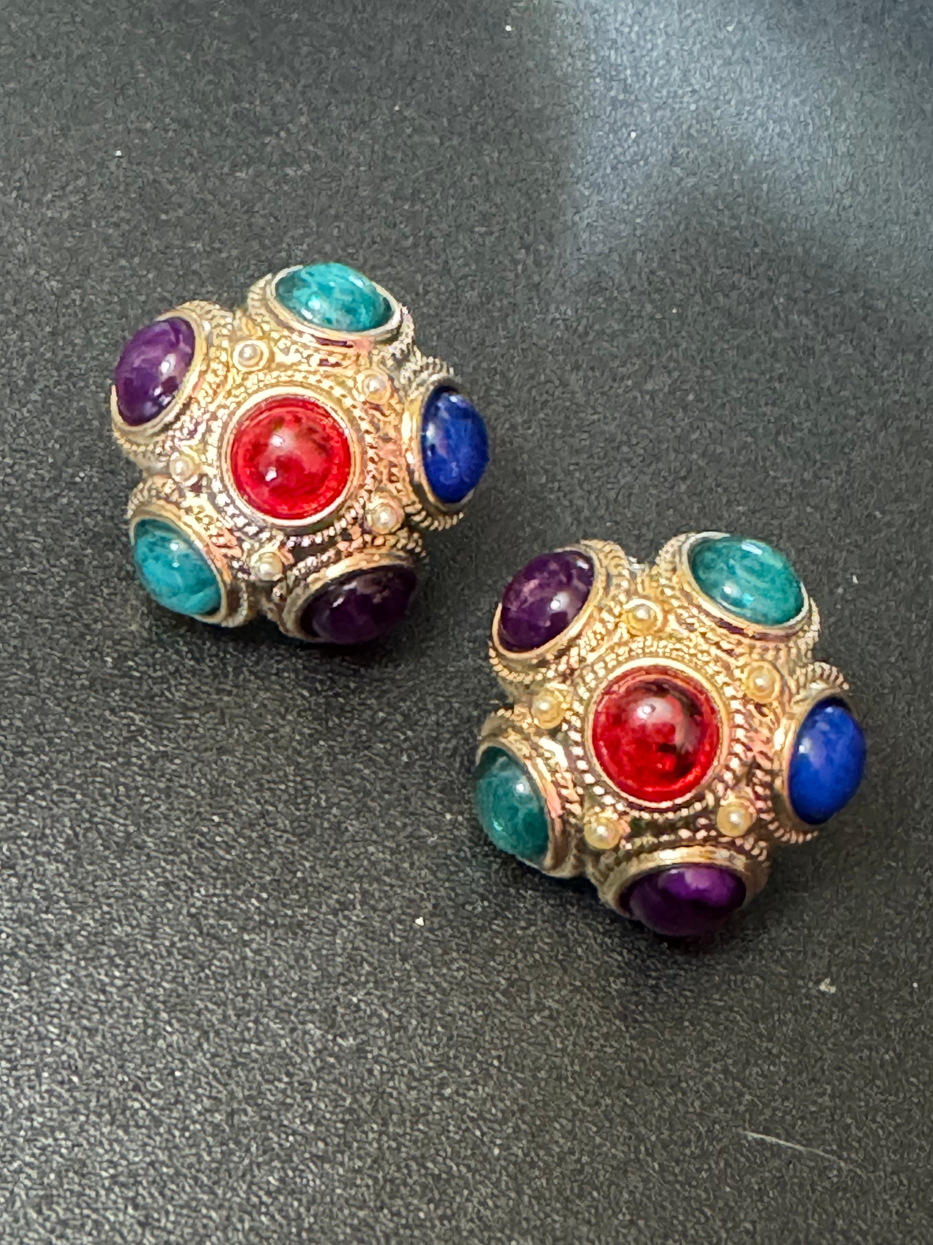 gold tone designer gripoix style red blue green purple cabochon pierced domed stud earrings