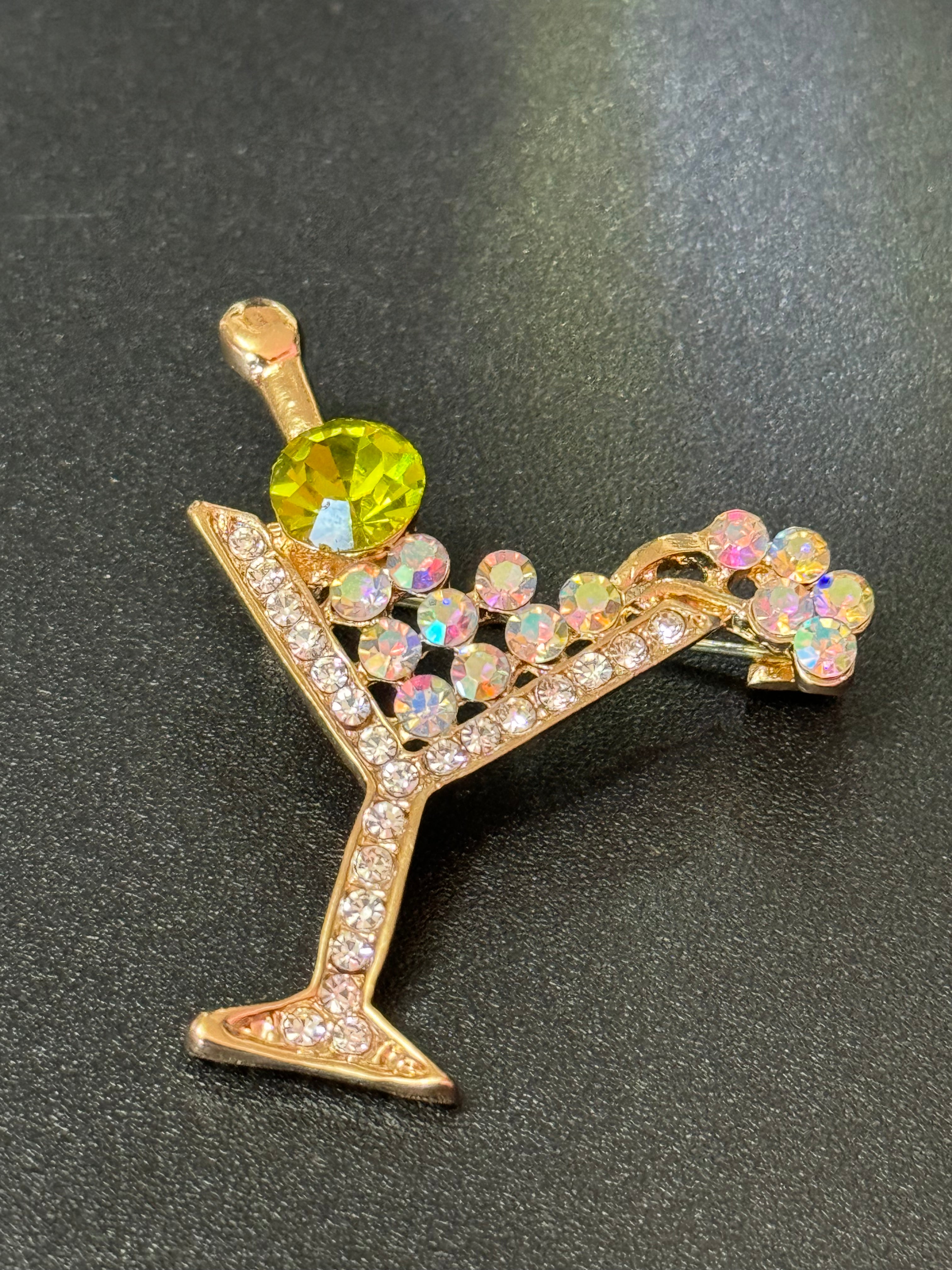 Champagne cocktail glass with green olive diamanté Crystal martini brooch gold tone