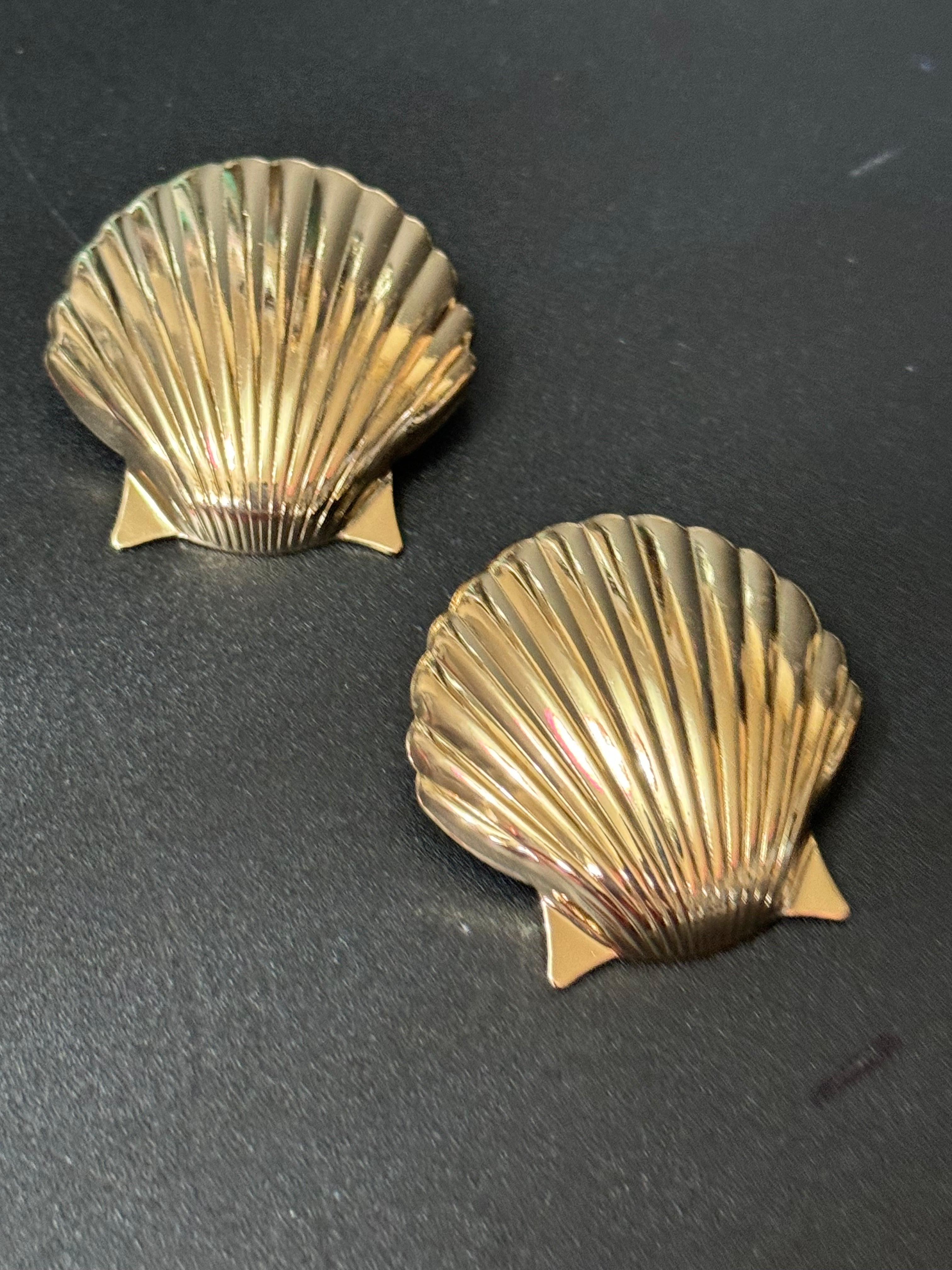 Nautical Gold tone oversized shell earrings pierced