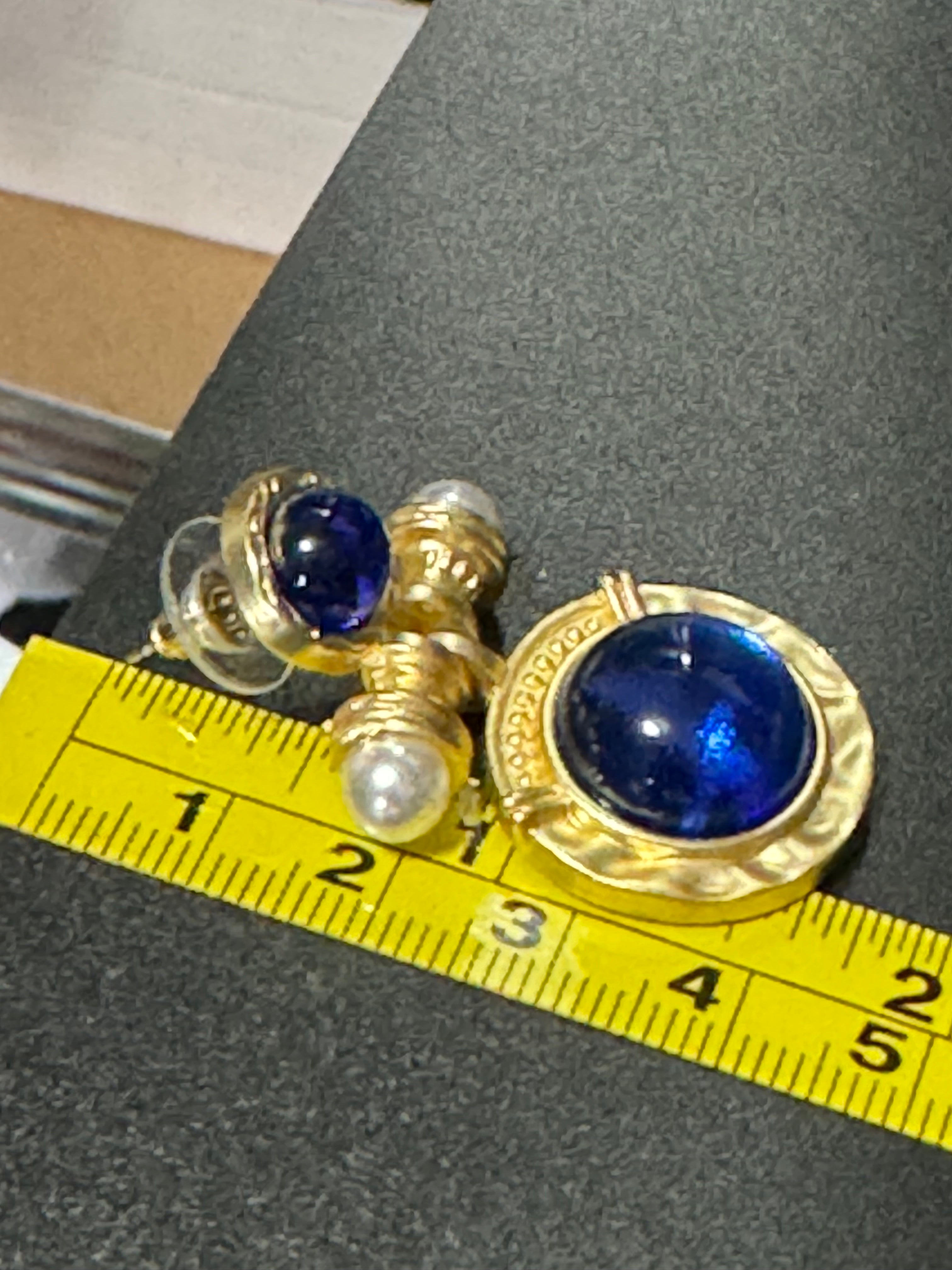 Etruscan gold sapphire blue faux pearl gripoix style cabochon round pierced drop earrings