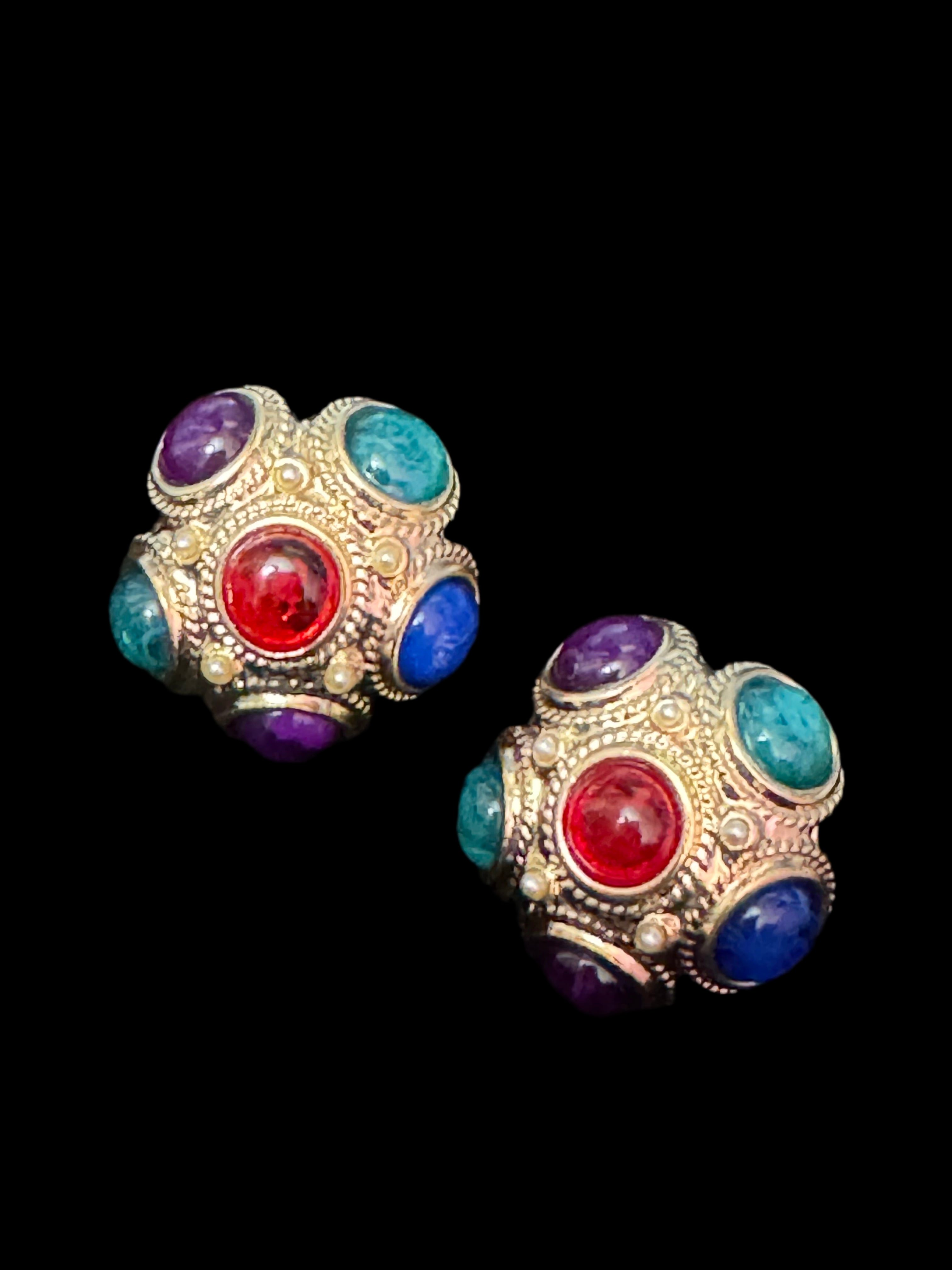 gold tone designer gripoix style red blue green purple cabochon pierced domed stud earrings