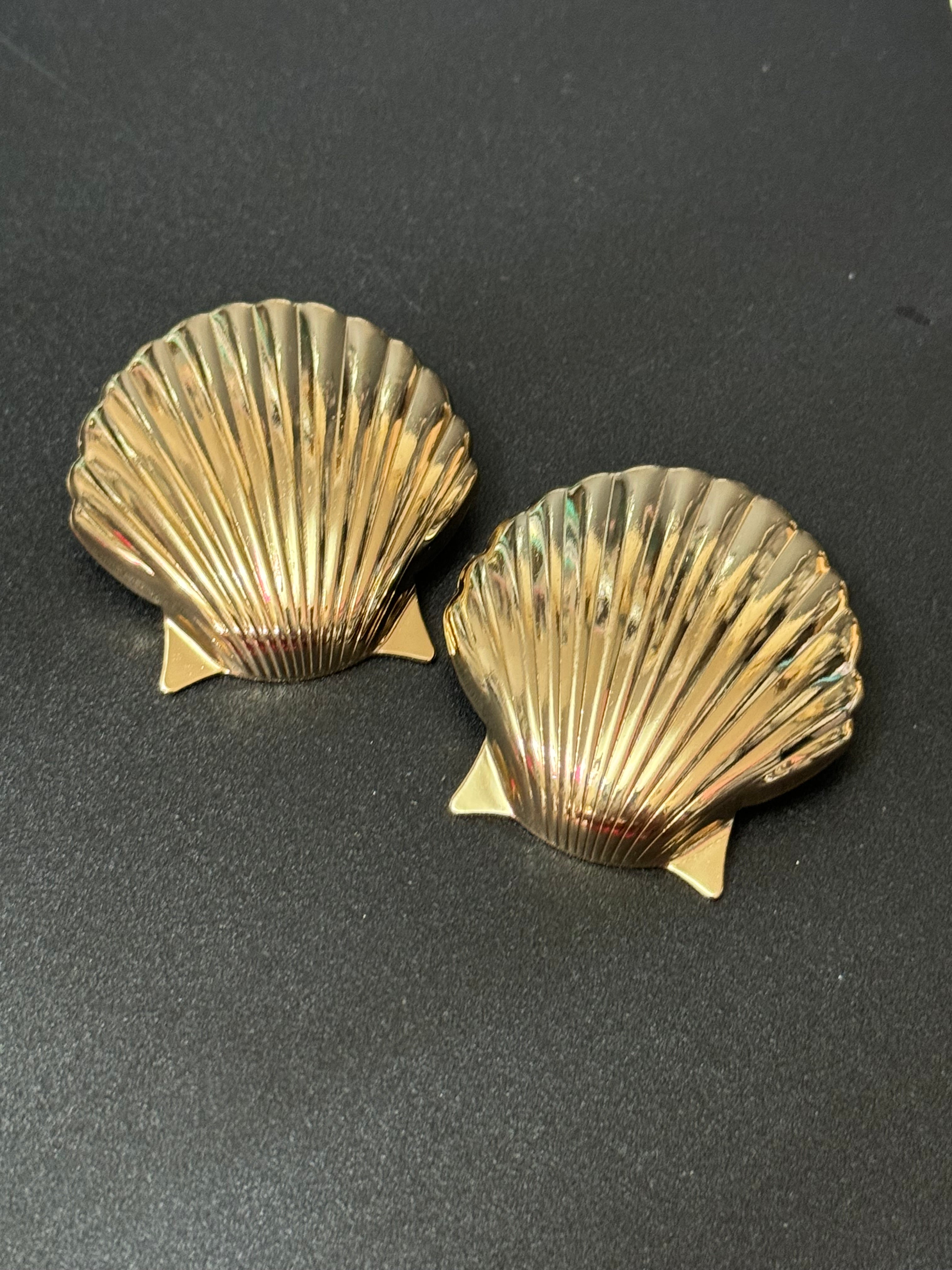 Nautical Gold tone oversized shell earrings pierced