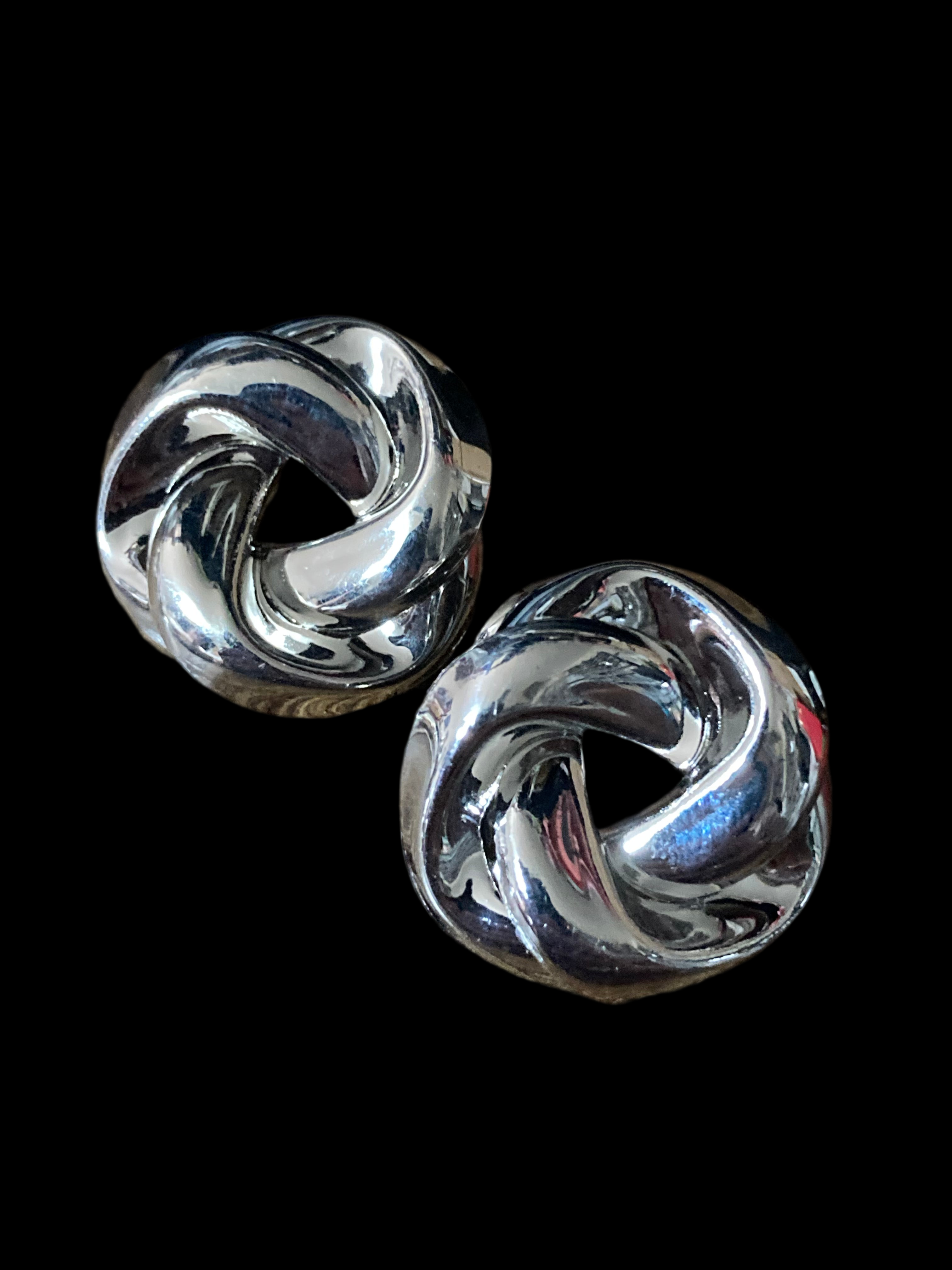 Silver embossed knot earrings