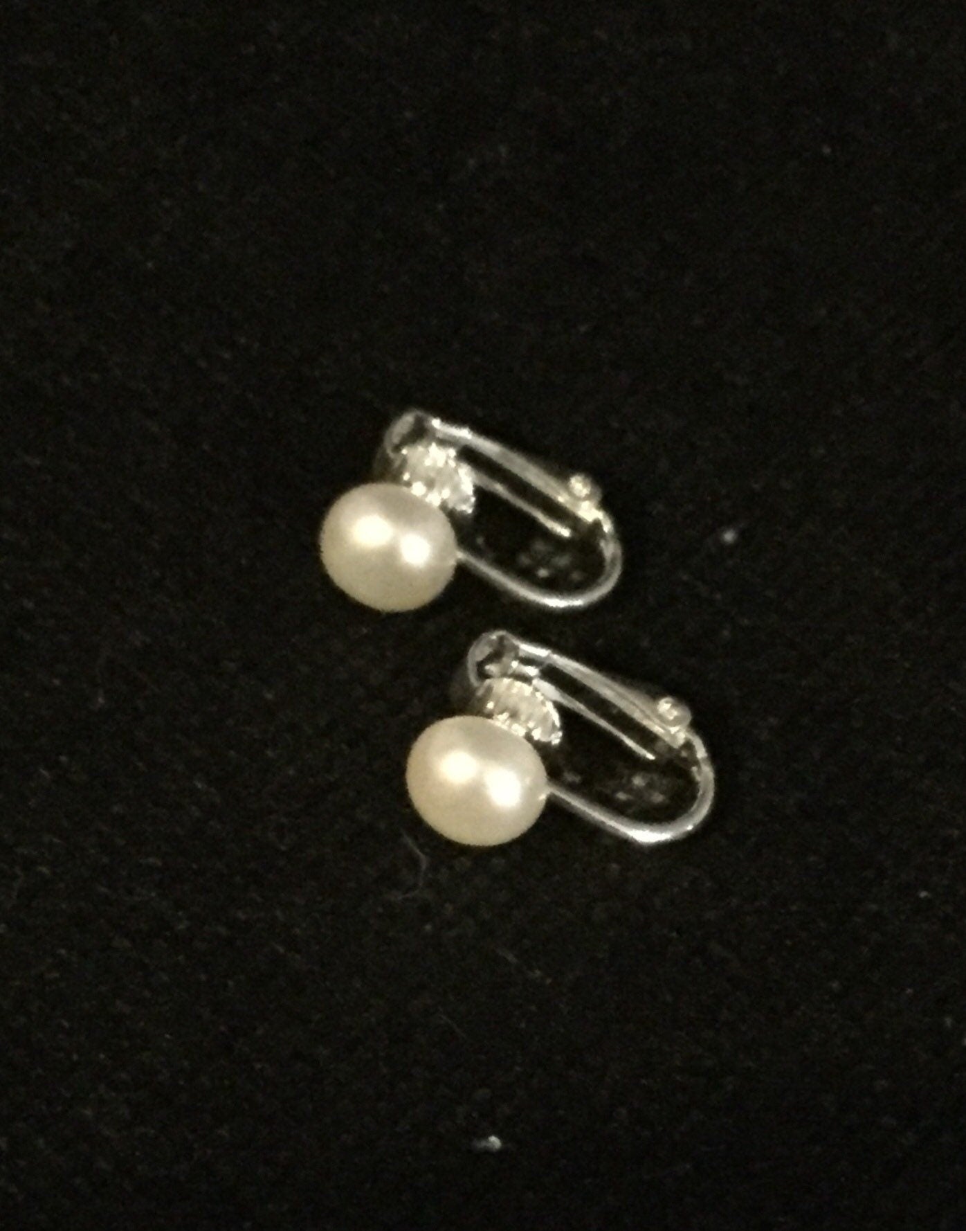 genuine freshwater white pearl silver clip on stud earrings