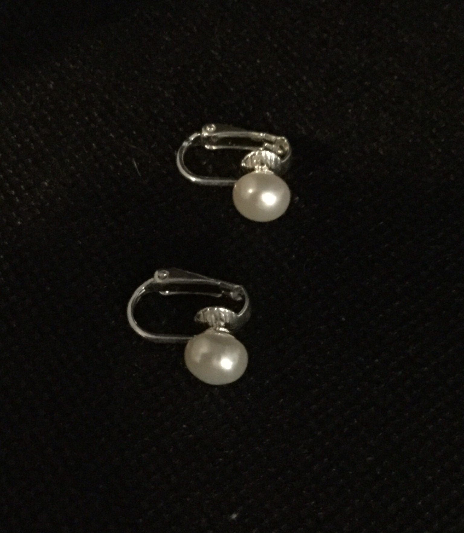 genuine freshwater white pearl silver clip on stud earrings