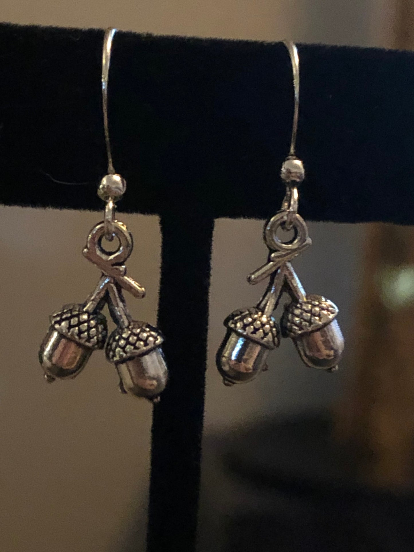 silver tone acorn drop earrings pierced ears