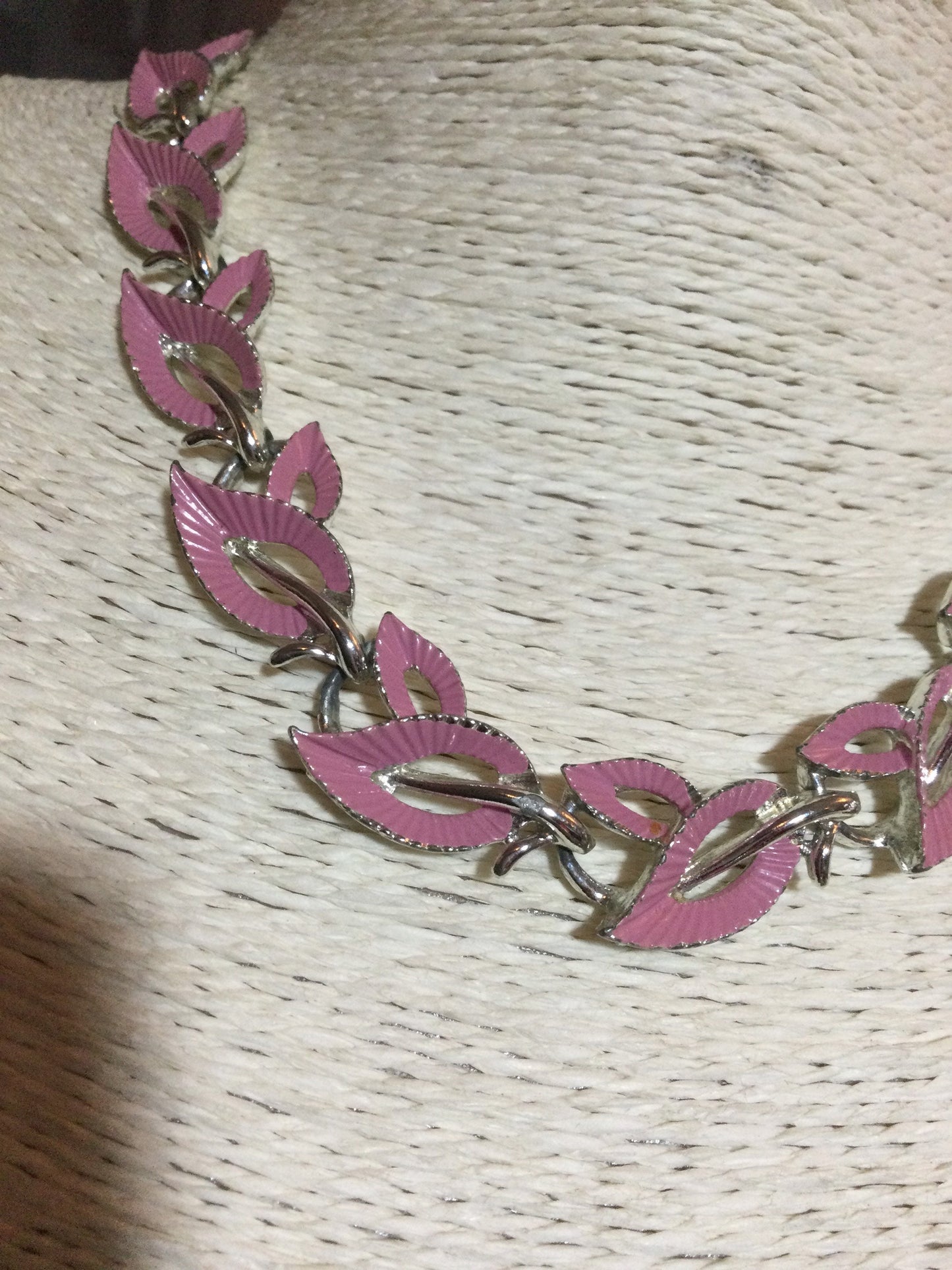 17” Vintage baby pink enamel leaf design chain link panel link silver tone chrome metal choker necklace adjustable length mid century