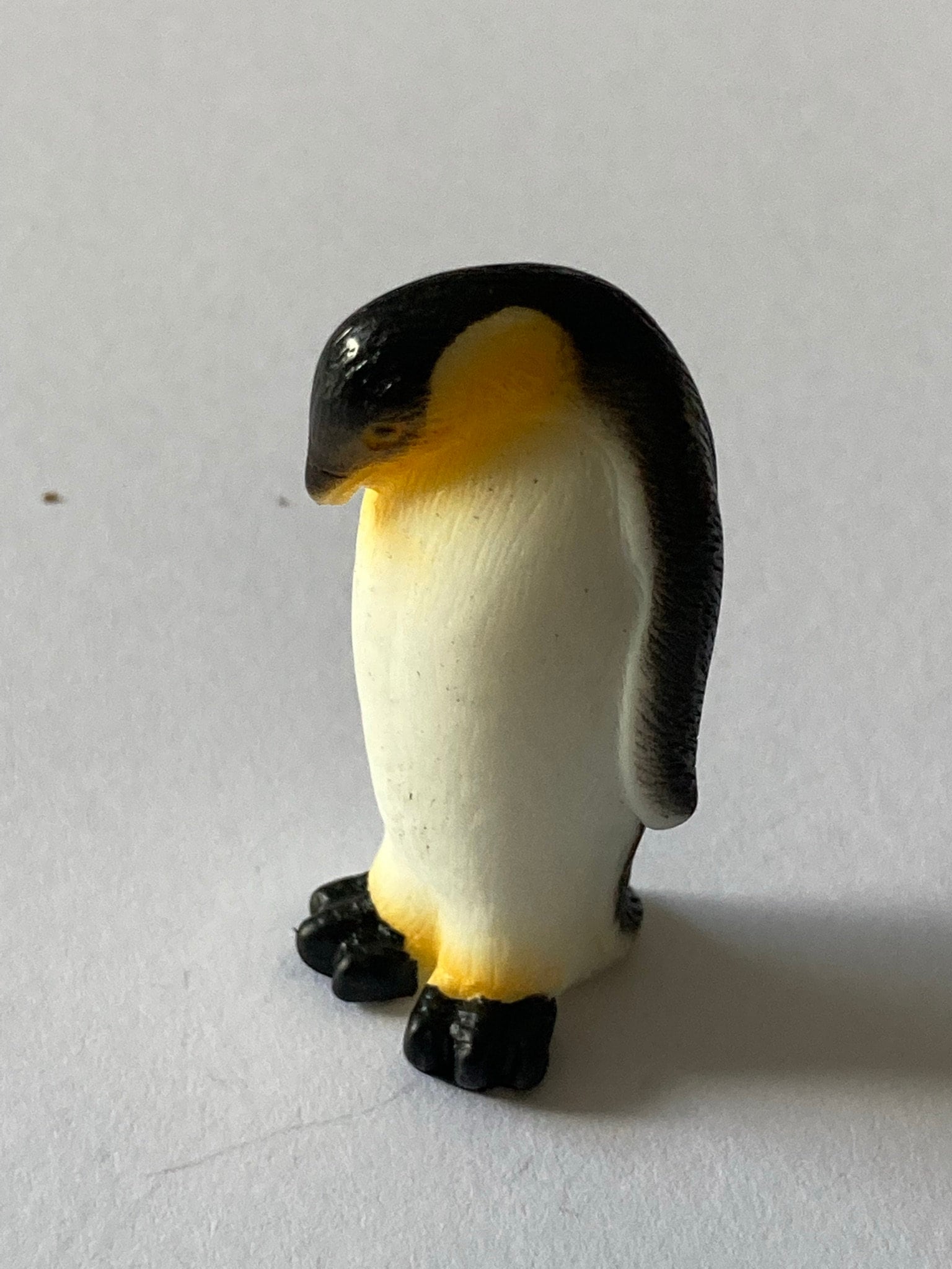 1 x miniature PENGUIN style 4 cake toppers decoration Christmas