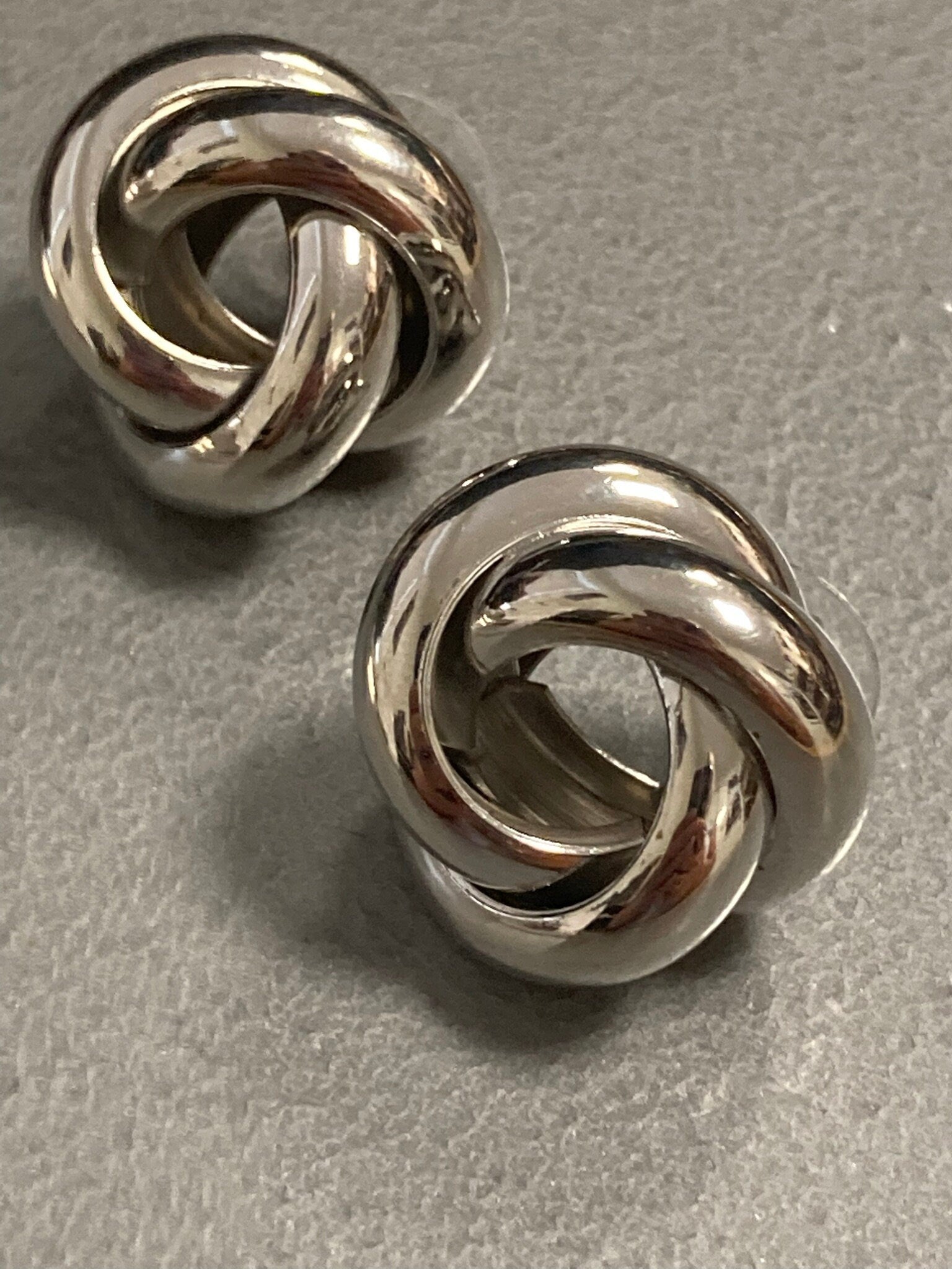 Large 2.5cm wide silver tone big tube knot stud earrings pierced