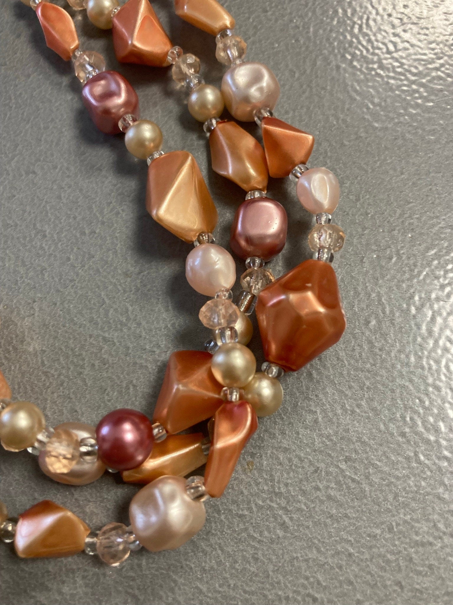 Vintage Retro 1960s 3 triple strand row dusky dark pink orange pearl beaded wide choker waterfall necklace