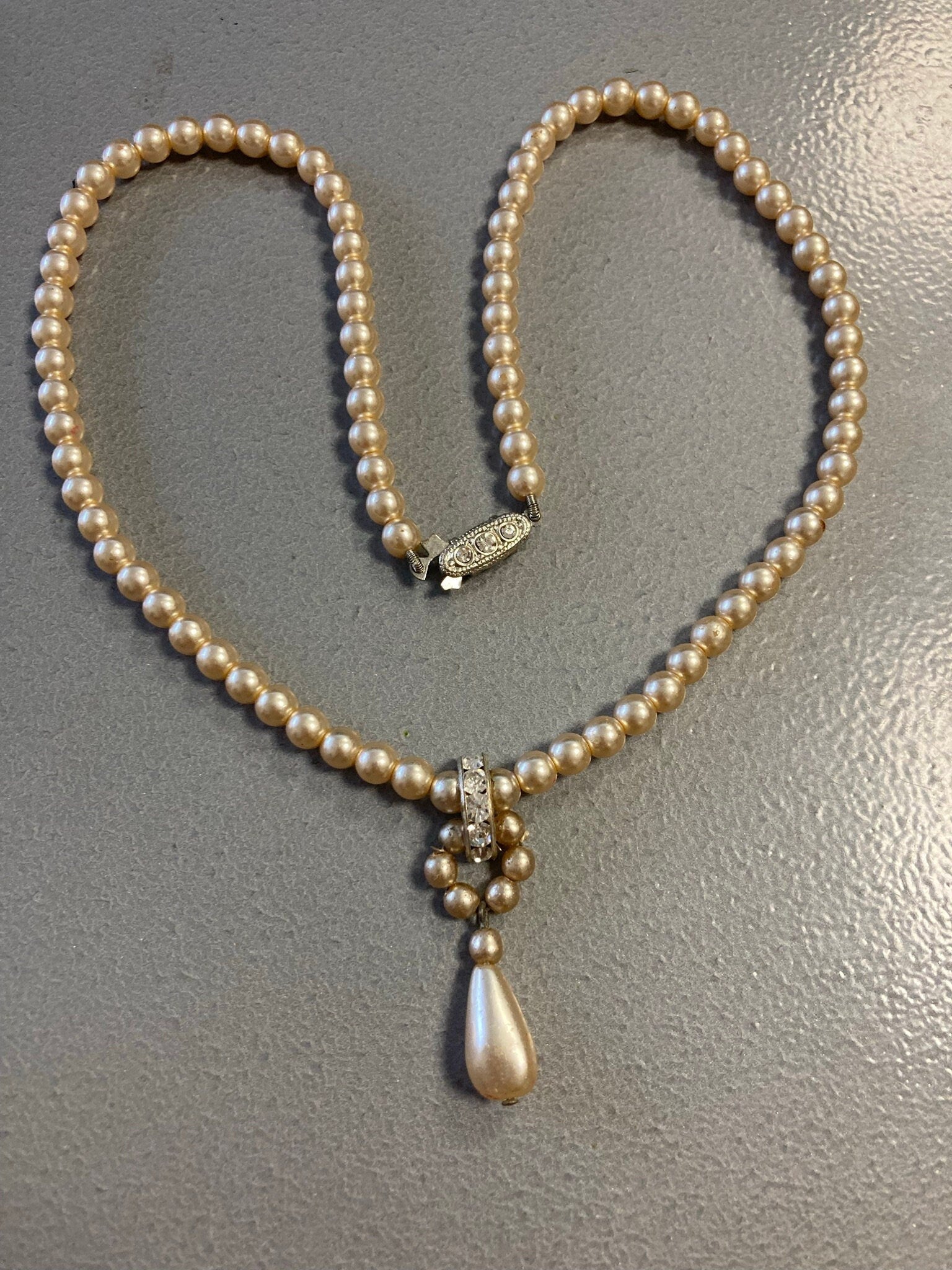 Faux Pearl necklace paste pendant vintage diamanté drop