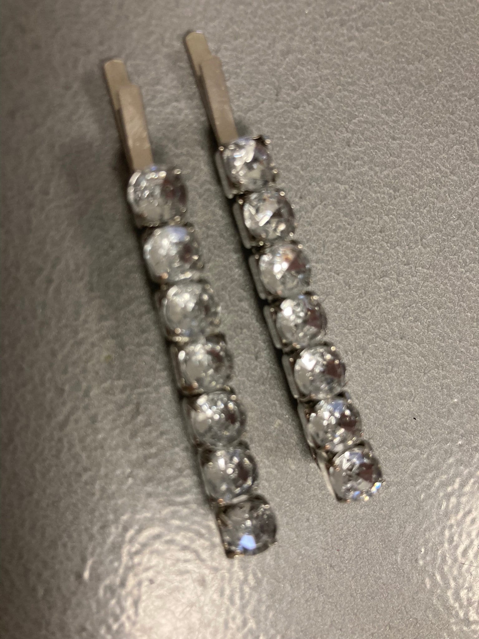 Retro pair of diamanté silver tone rhinestone crystal hair slides