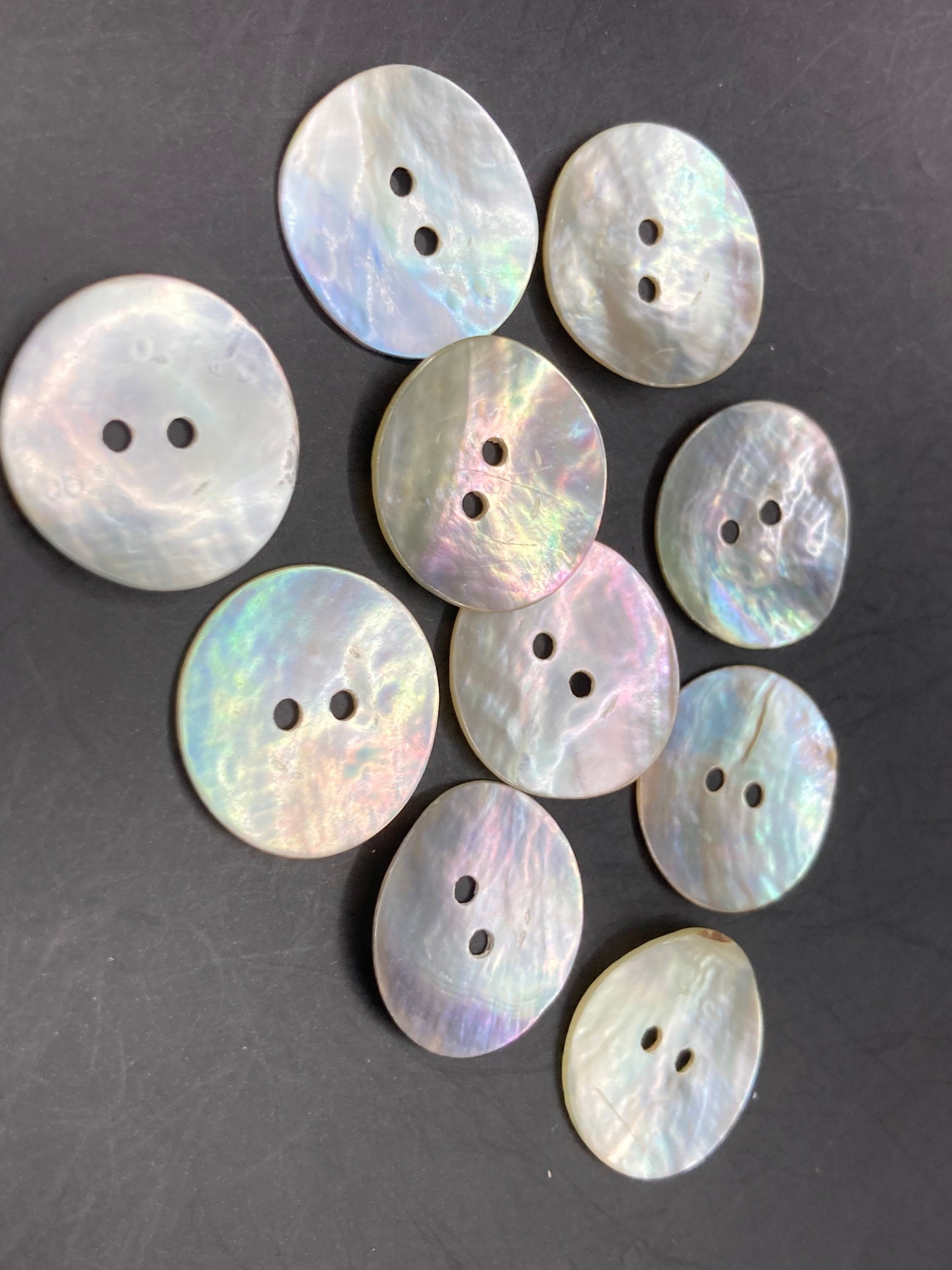 10 x 20mm large round natural MOP Mother of Pearl Buttons