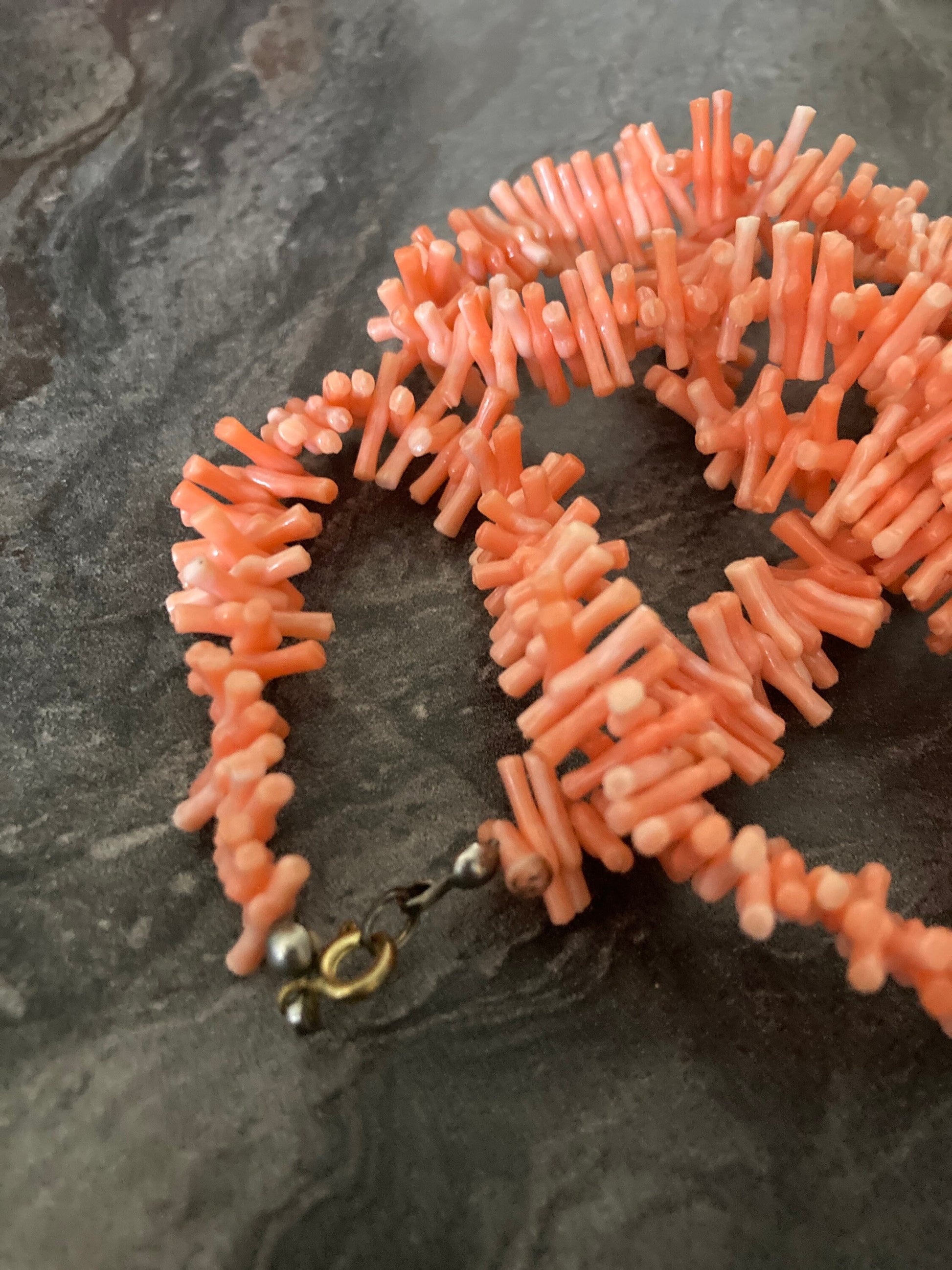 Vintage Stick Branch pale salmon pink Orange FAUX Coral plastic necklace