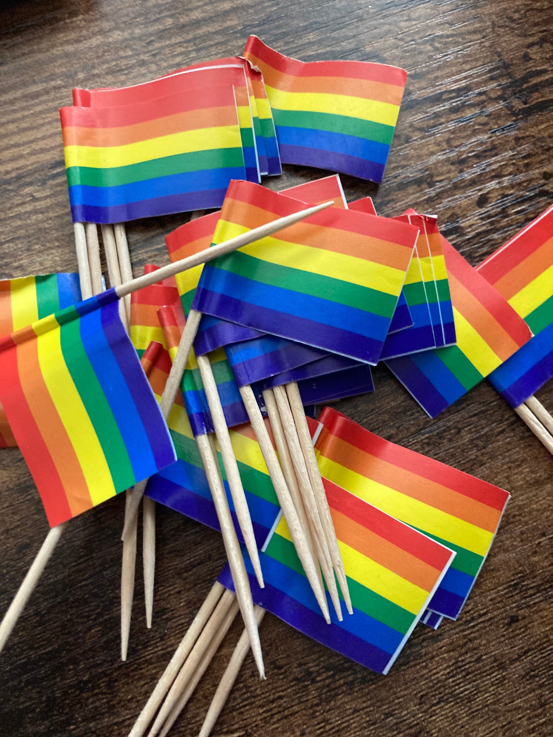 pack of 50 x Vintage Retro Miniature rainbow Flag Cocktail Sticks picks Gay pride