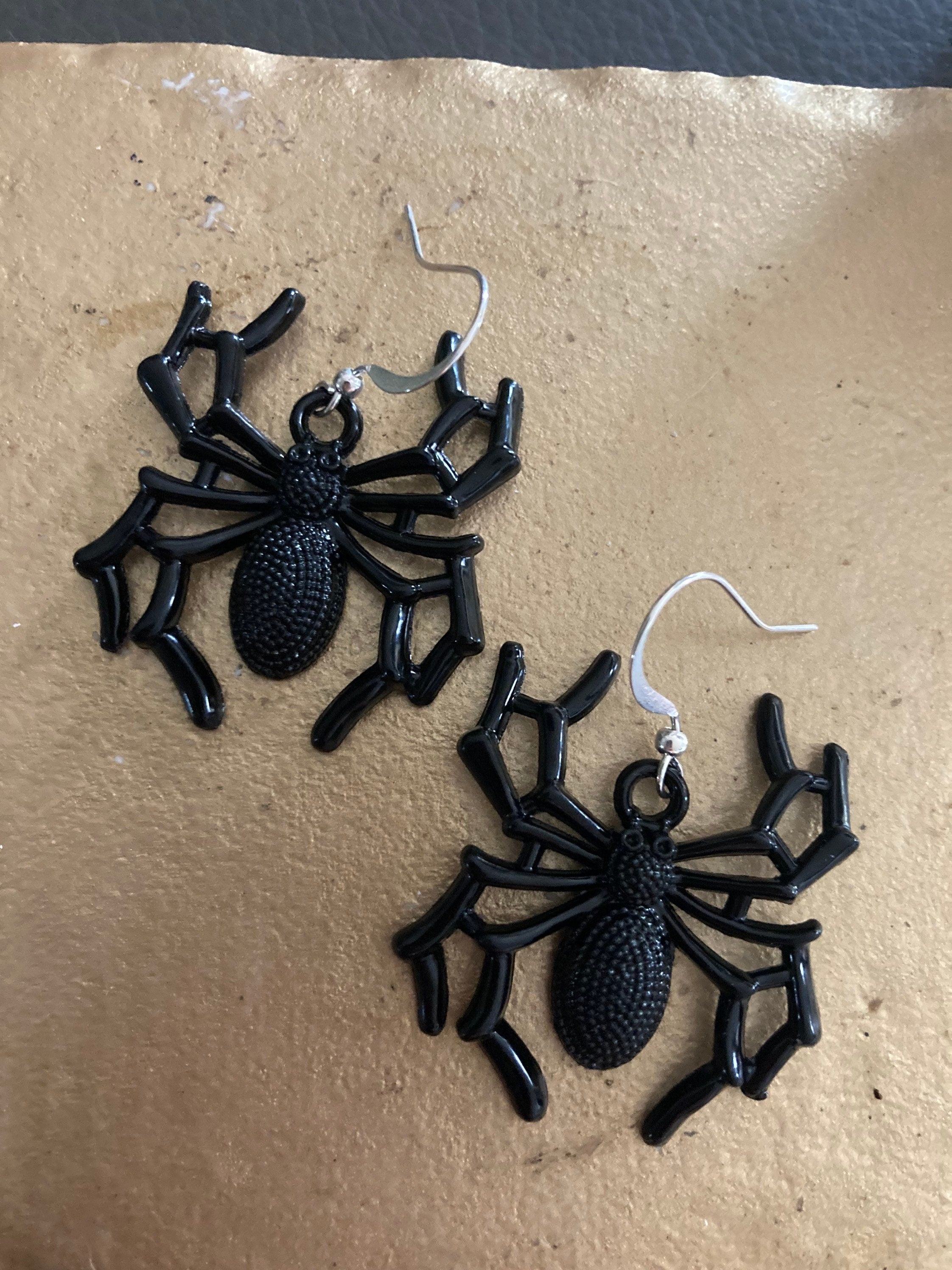 Xl large Novelty silver tone 3D black metal oversized SPIDER drop earrings for pierced ears! Halloween