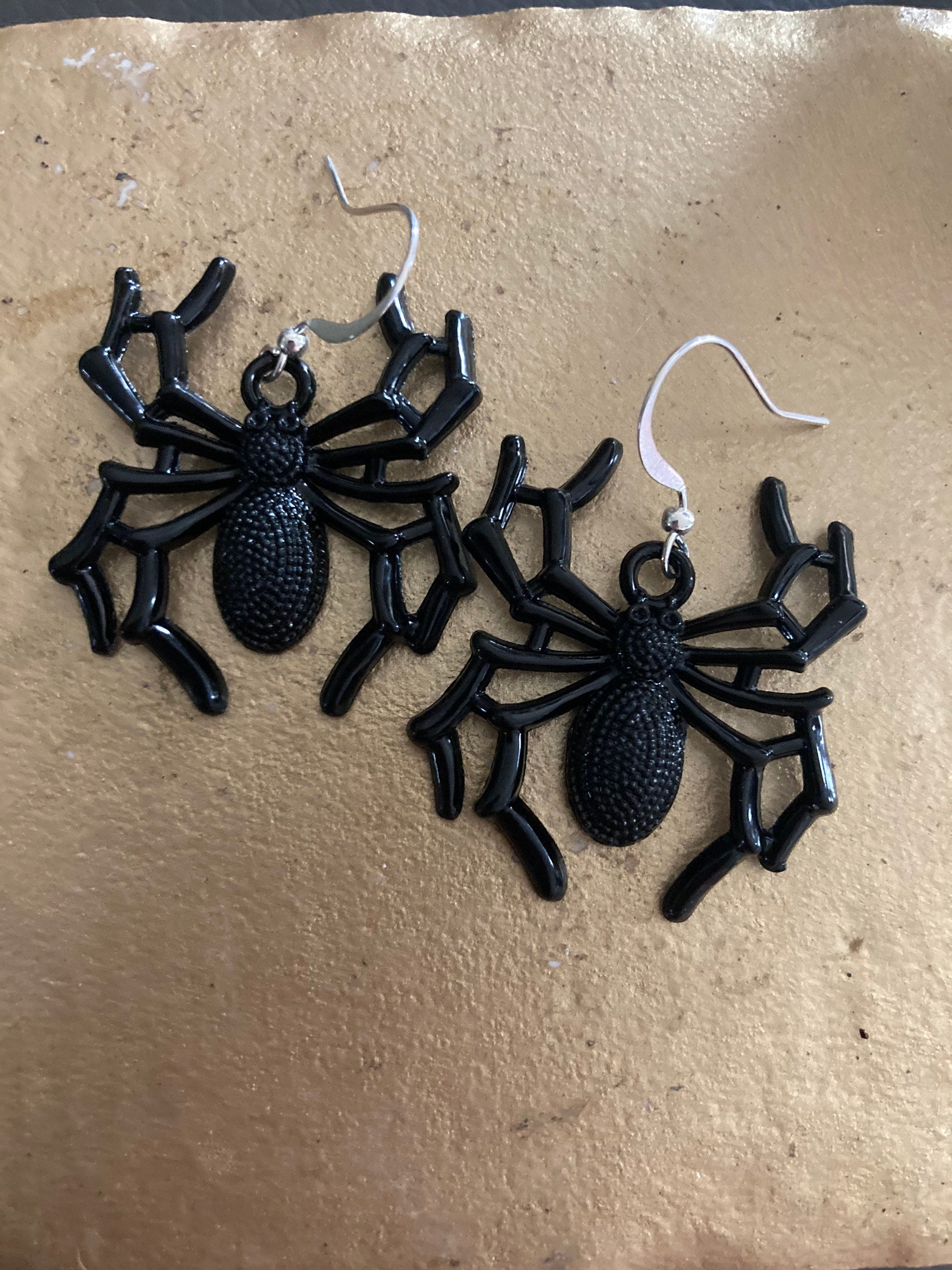 Xl large Novelty silver tone 3D black metal oversized SPIDER drop earrings for pierced ears! Halloween