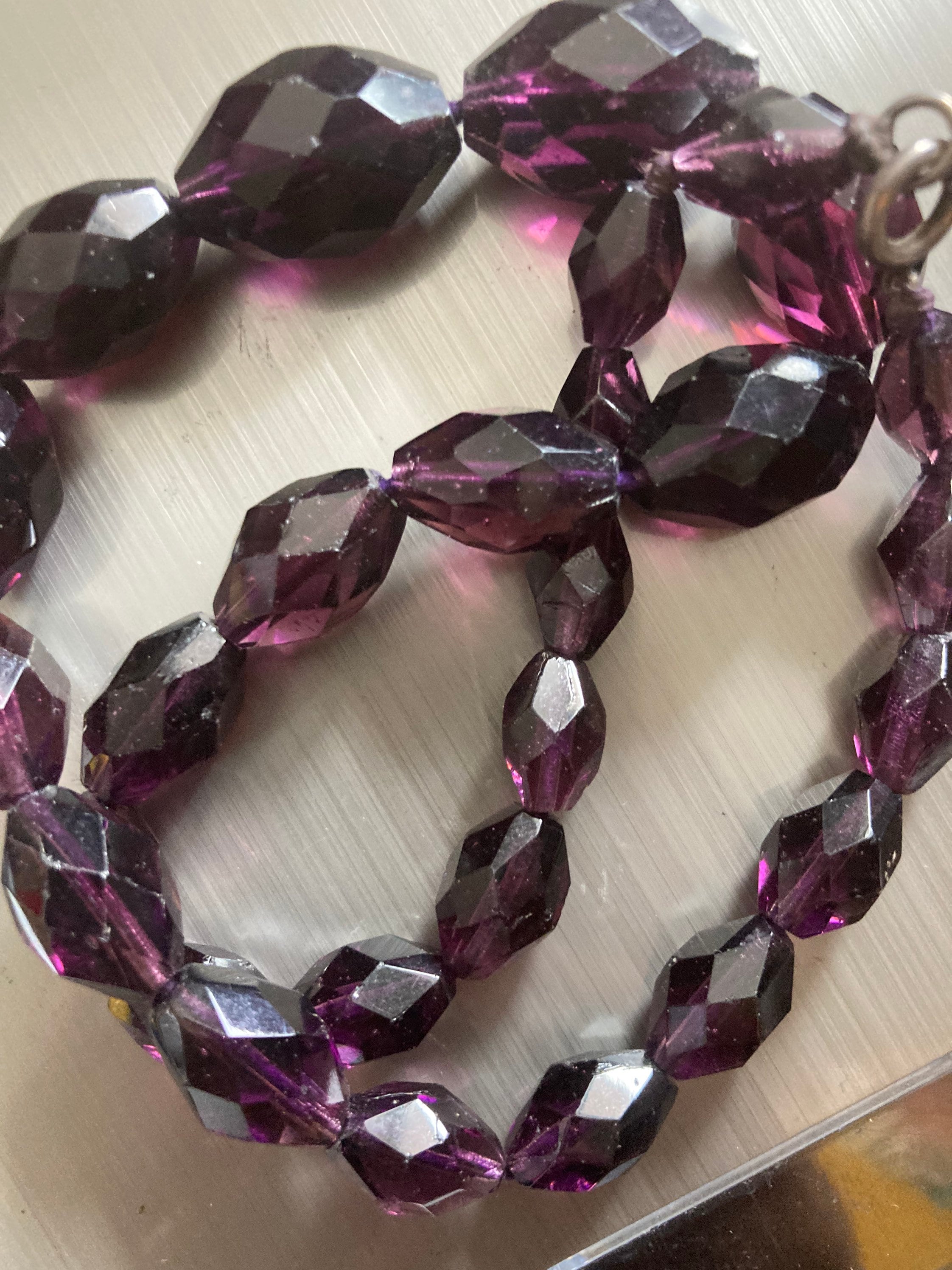 Vintage dark purple amethyst cut glass bicone beaded necklace 45cm