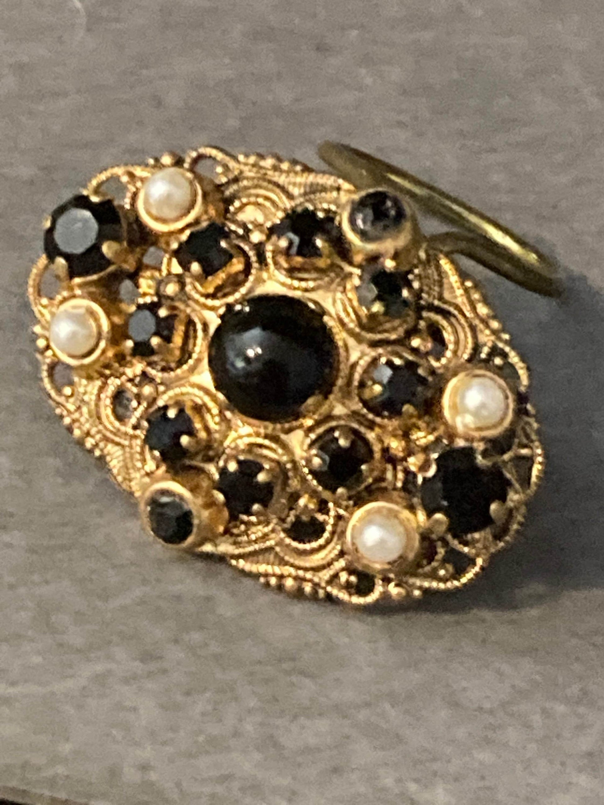 Vintage czech brass filigree Gold faux Pearl black rhinestone Paste Set Scarf Clip