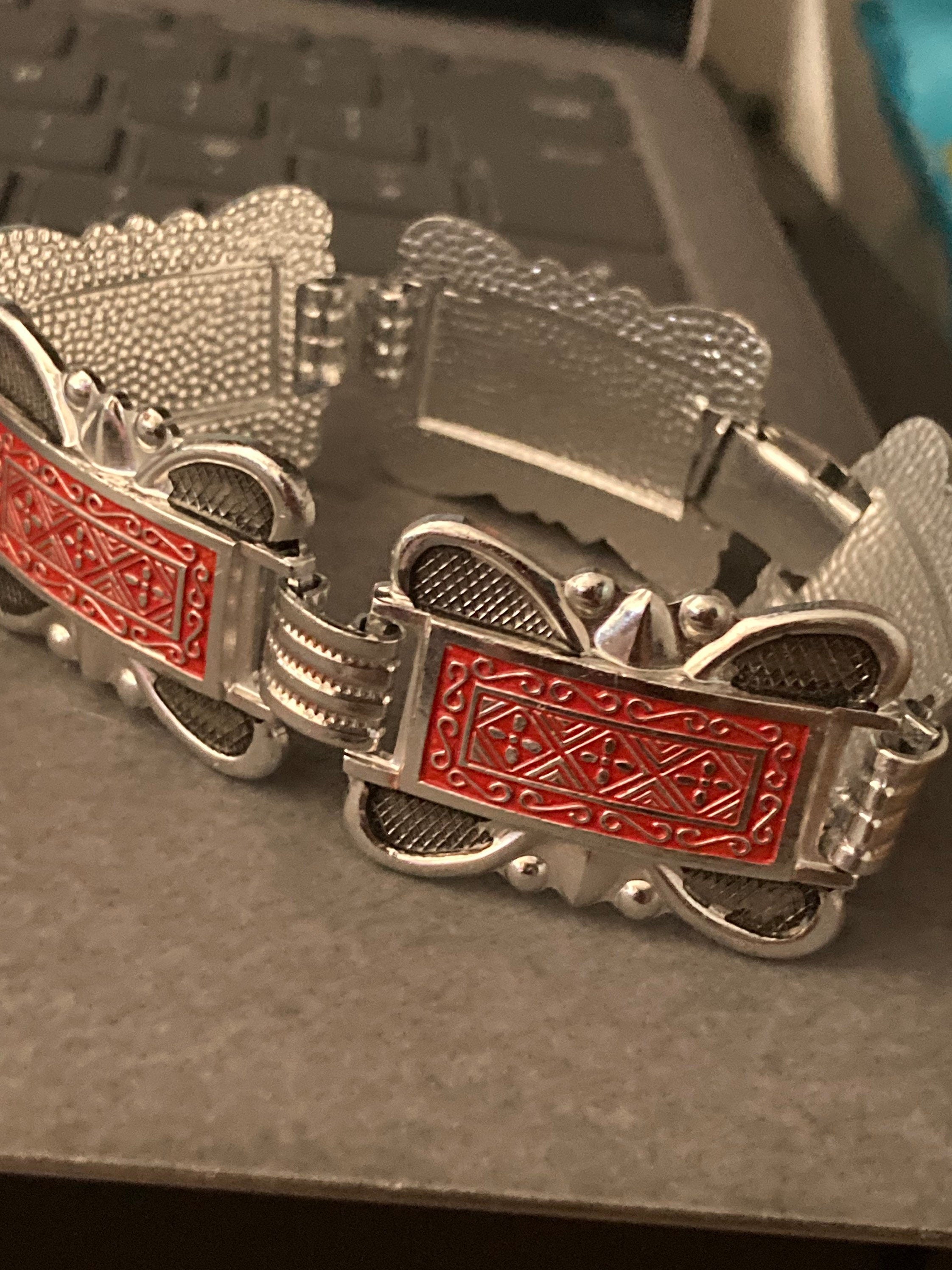 Vintage Silver Tone Panel Link lightweight pressed wide Bracelet red enamel silver tone