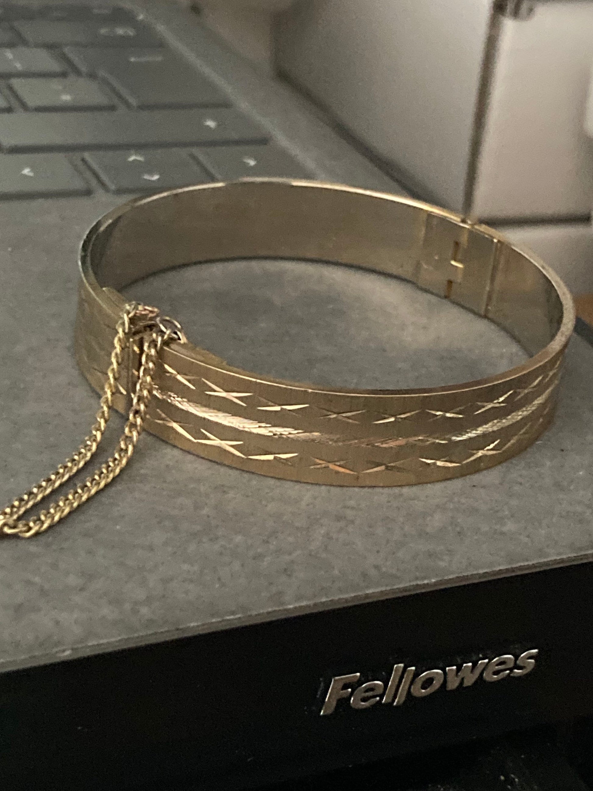 1980s Retro Champagne Gold tone etched wide clamper Bangle