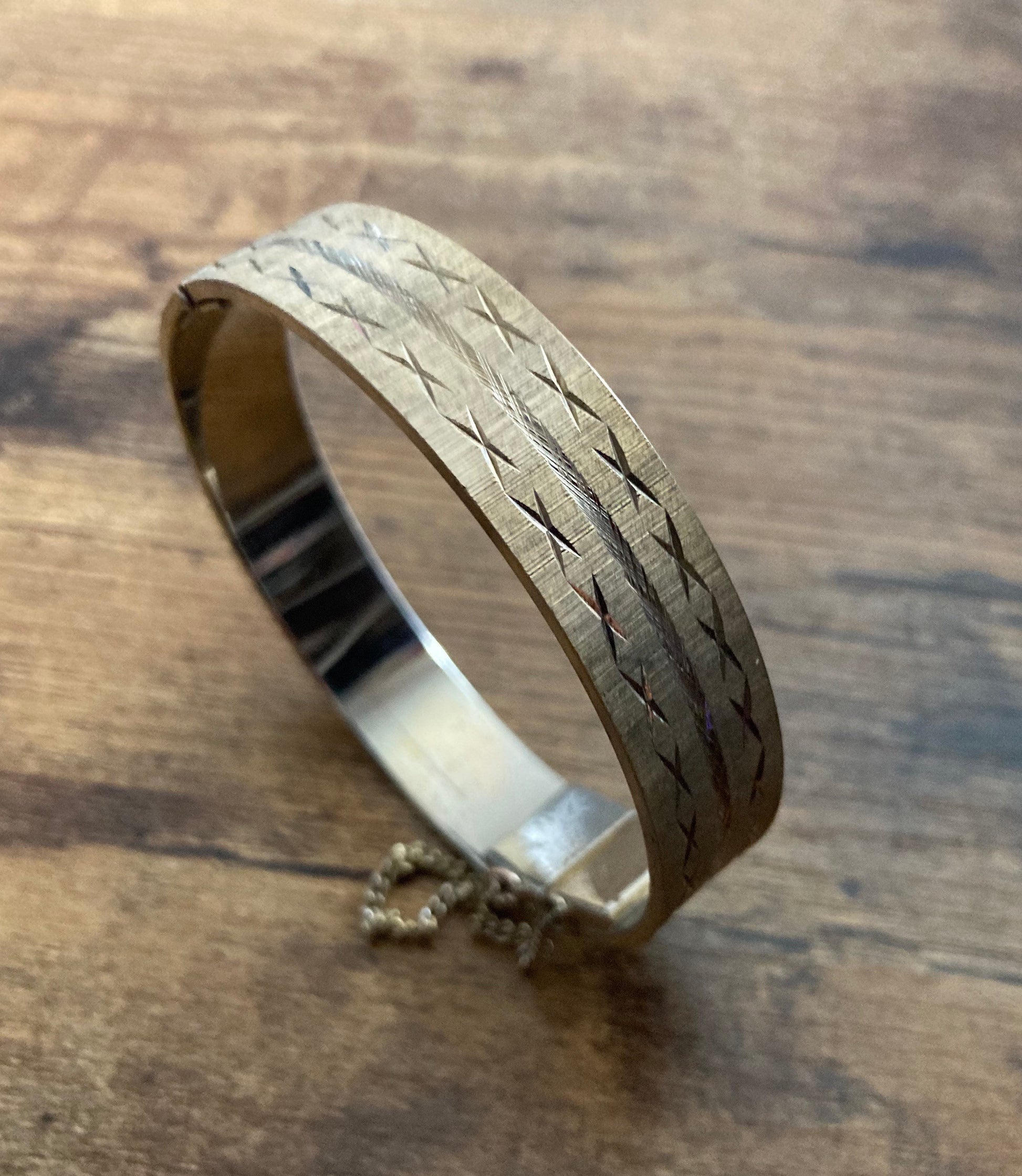 1980s Retro Champagne Gold tone etched wide clamper Bangle