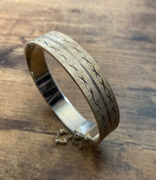 1980s Retro Champagne Gold tone etched wide clamper Bangle