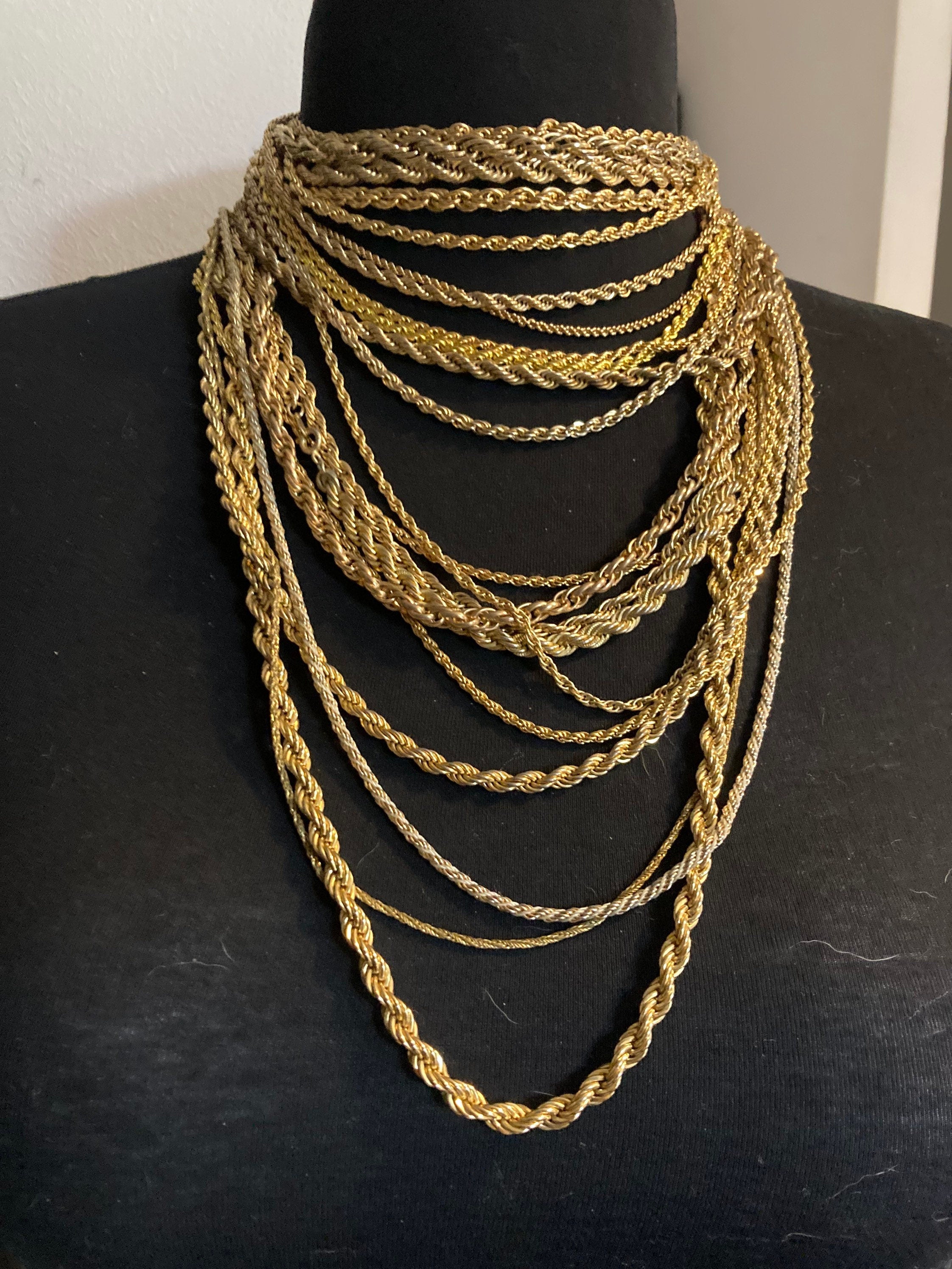 Short choker length plain gold tone twisted rope chain necklace 46cm spring ring