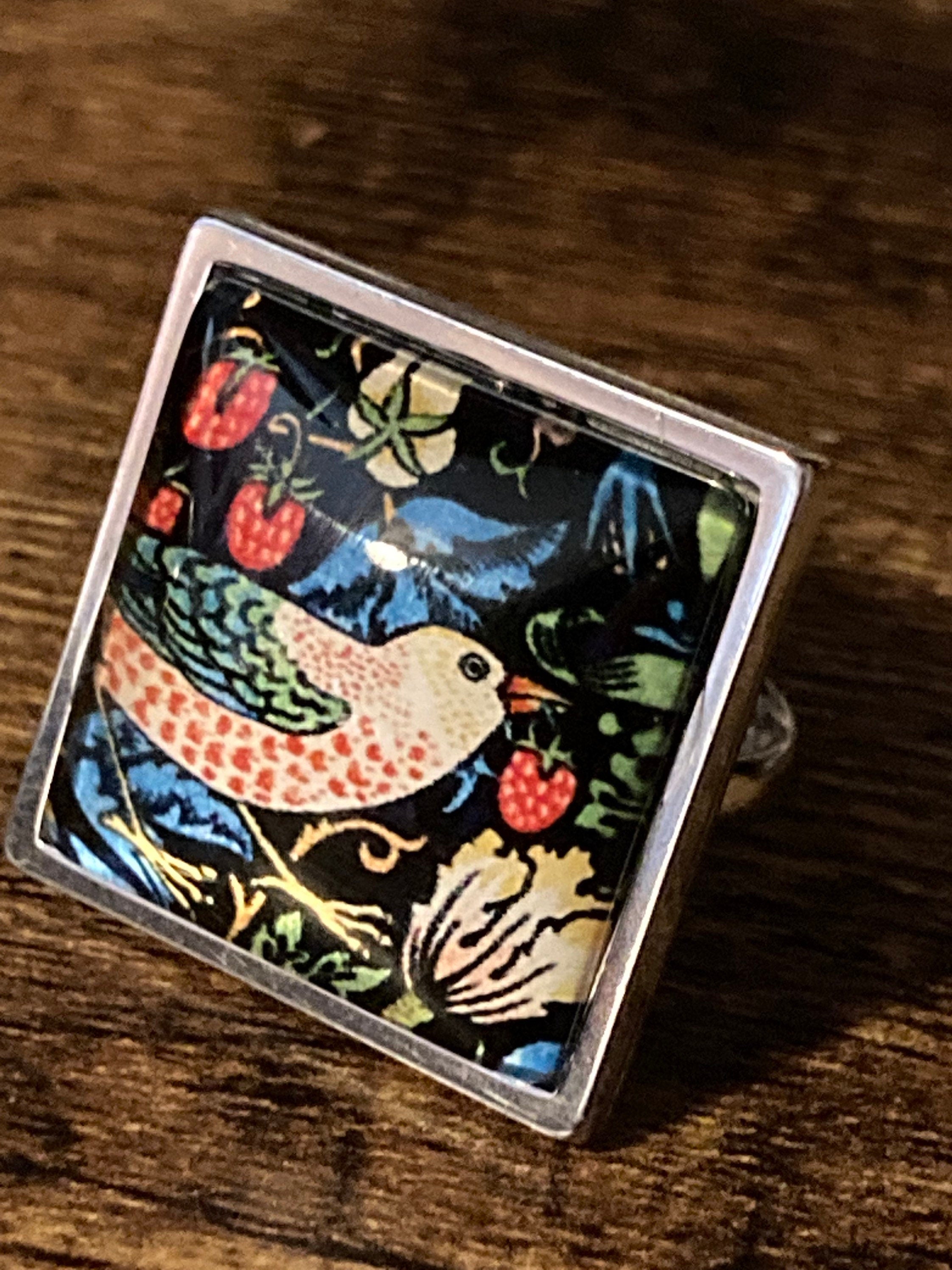 William Morris print STRAWBERRY THIEF square glass ring adjustable