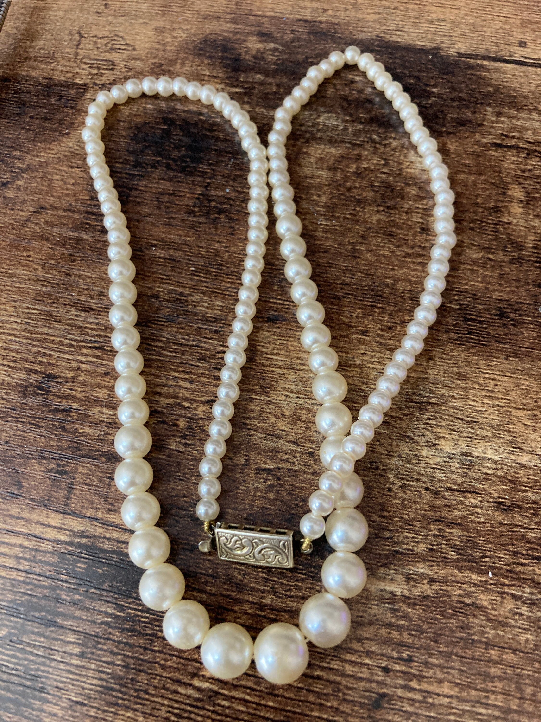 vintage single strand cream glass pearl necklace with ornate 925 sterling silver clasp 52cm