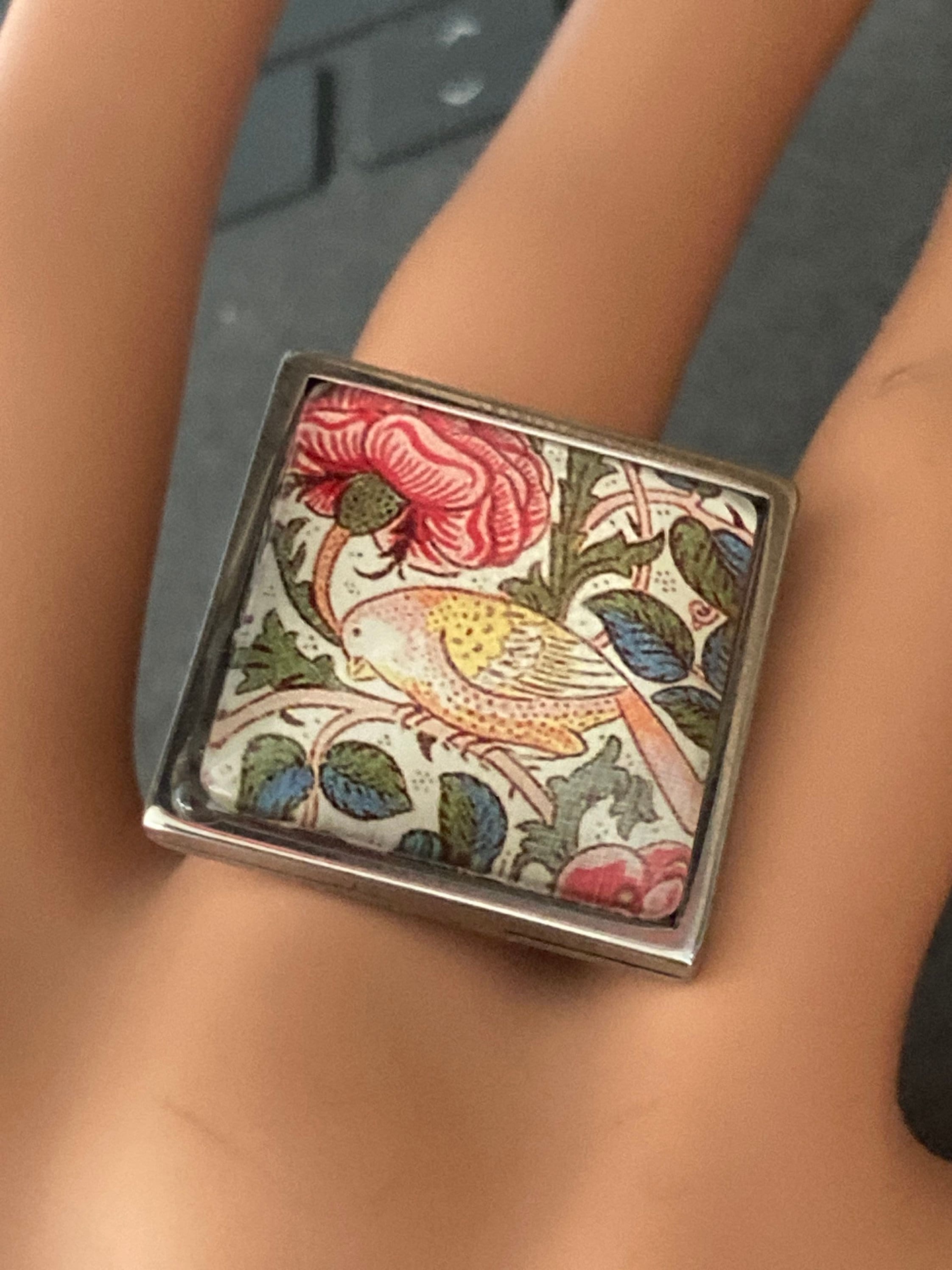 William Morris ring blue Orange cray design 2cm square glass cabochon