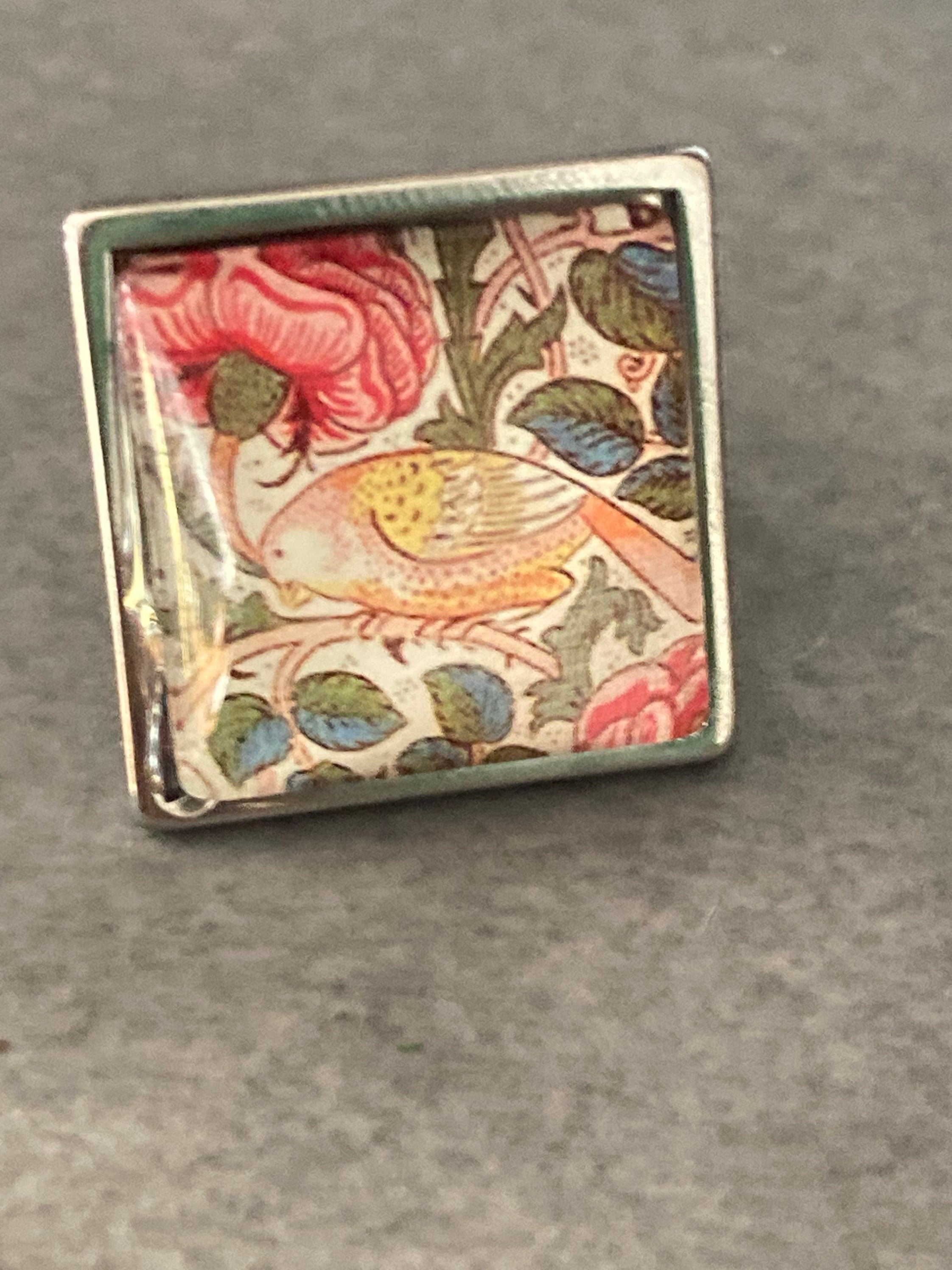 William Morris ring blue Orange cray design 2cm square glass cabochon