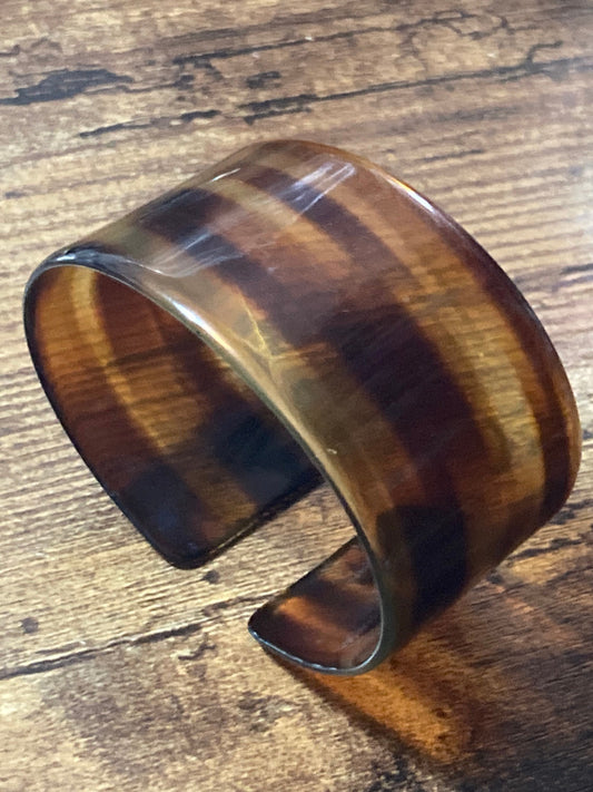 Art Deco early plastic celluloid wide faux tortoiseshell brown cuff bangle bracelet