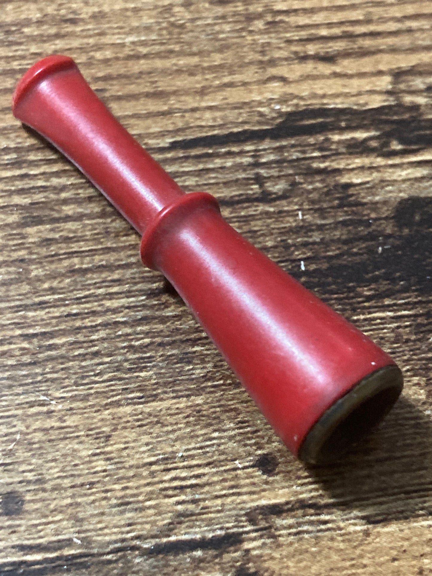 Retractable Vintage plastic RED Cigarette Holder