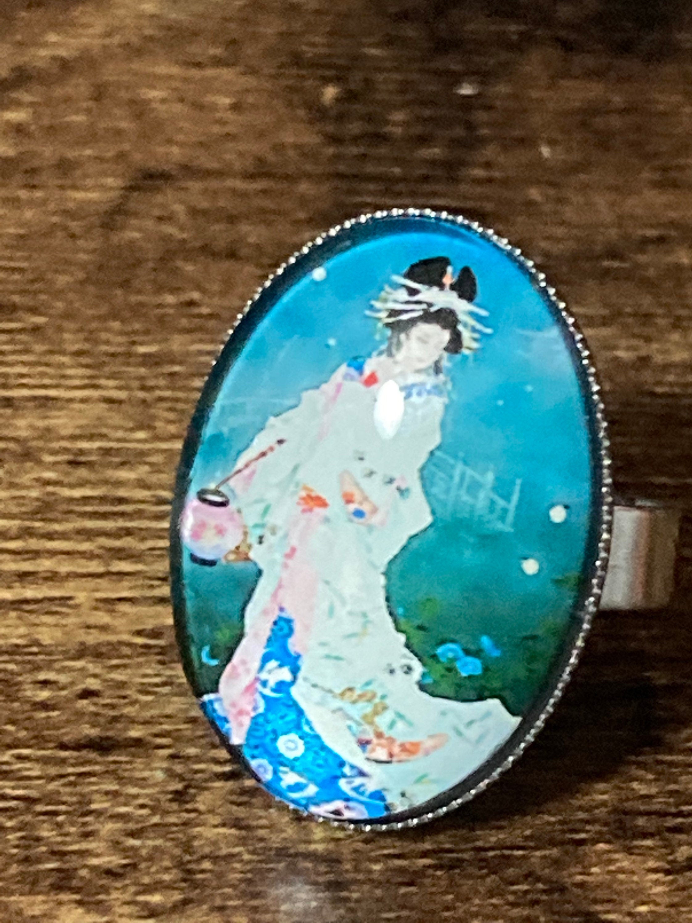 Japanese geisha girl ring adjustable fit blue