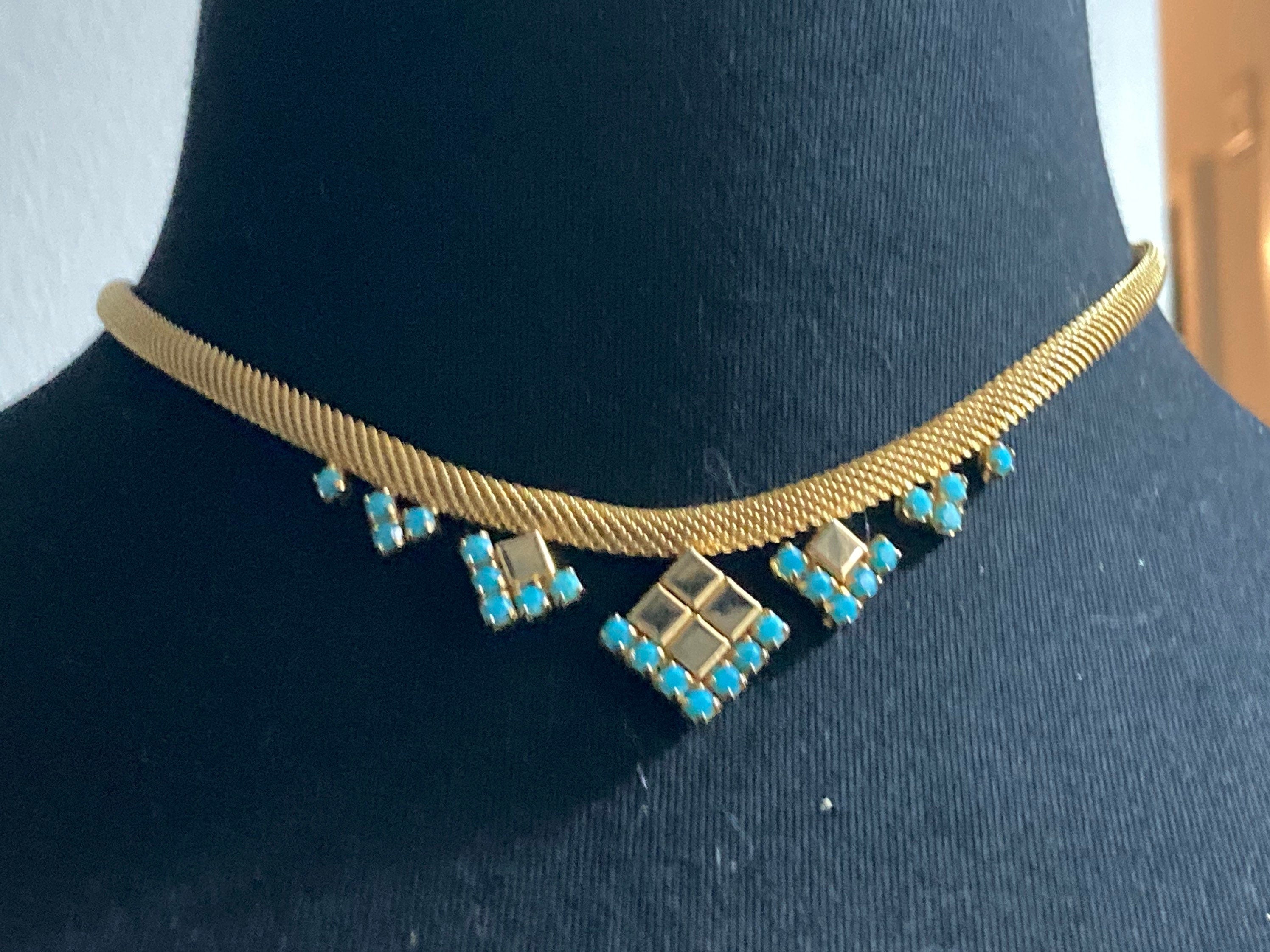 Vintage 1960s gold tone mesh chain choker necklace turquoise stones