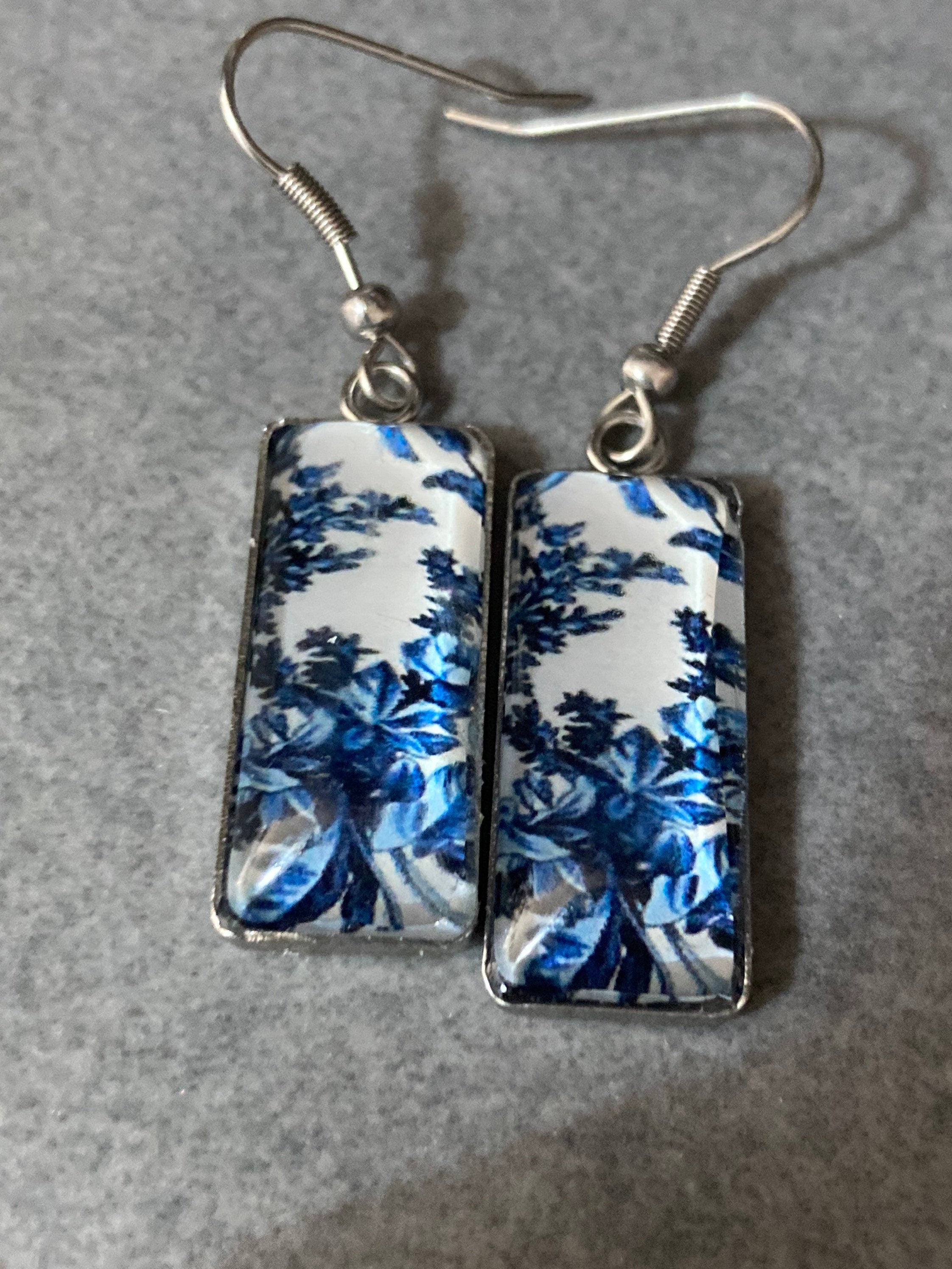 rectangular blue white floral glass cabochon dangly drop  earrings