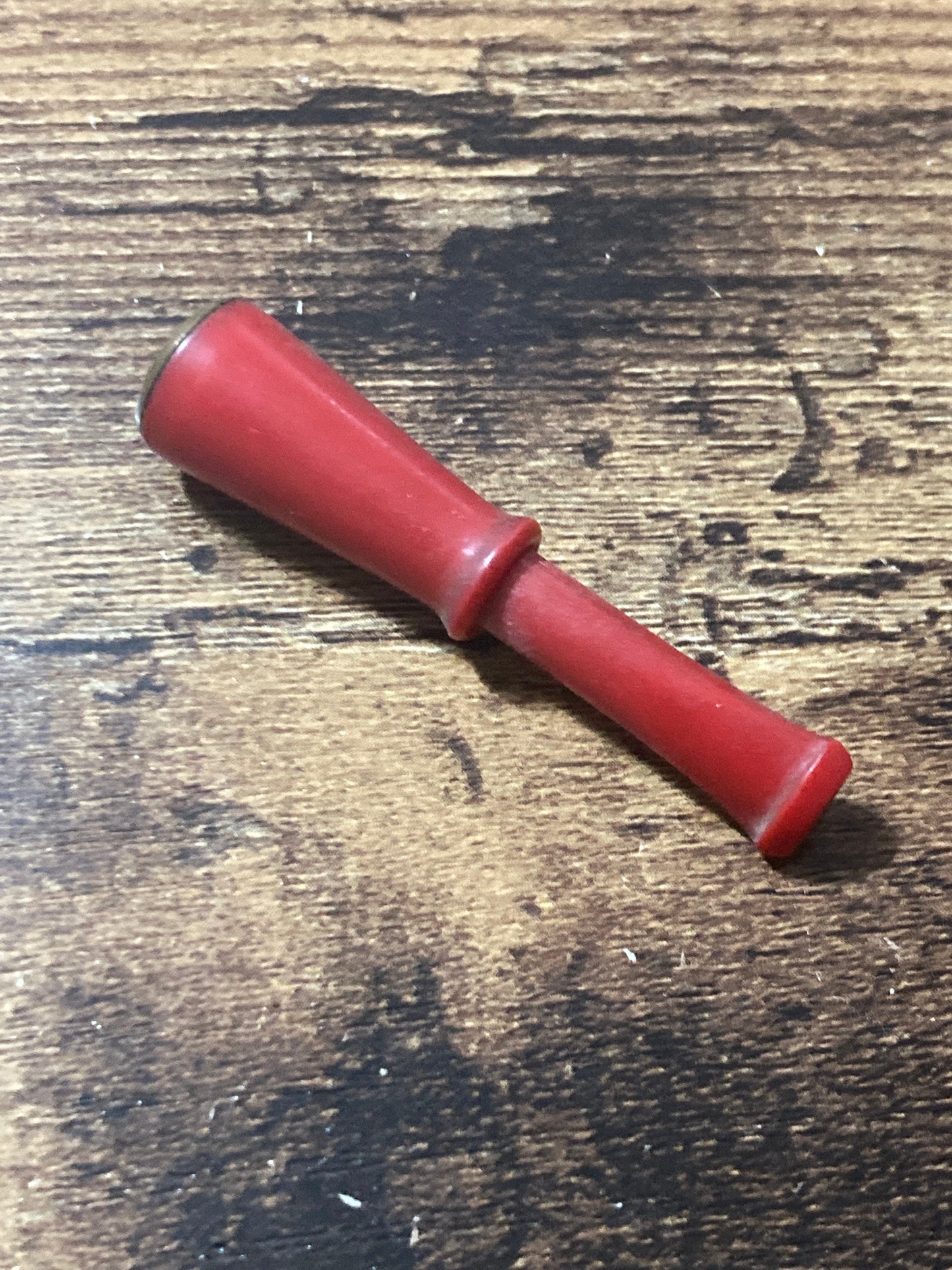 Retractable Vintage plastic RED Cigarette Holder