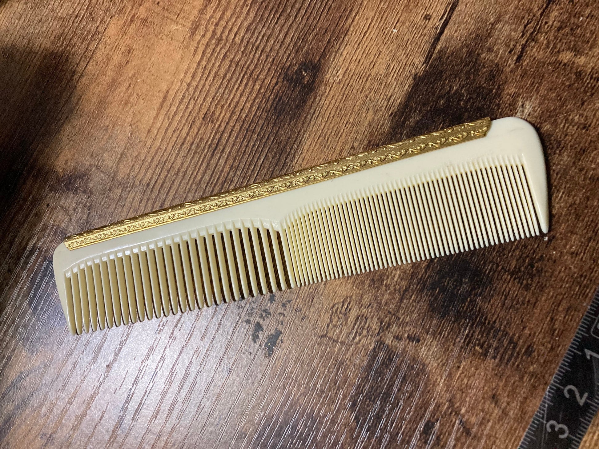 cream hair comb gold detail New old stock True vintage 1960s